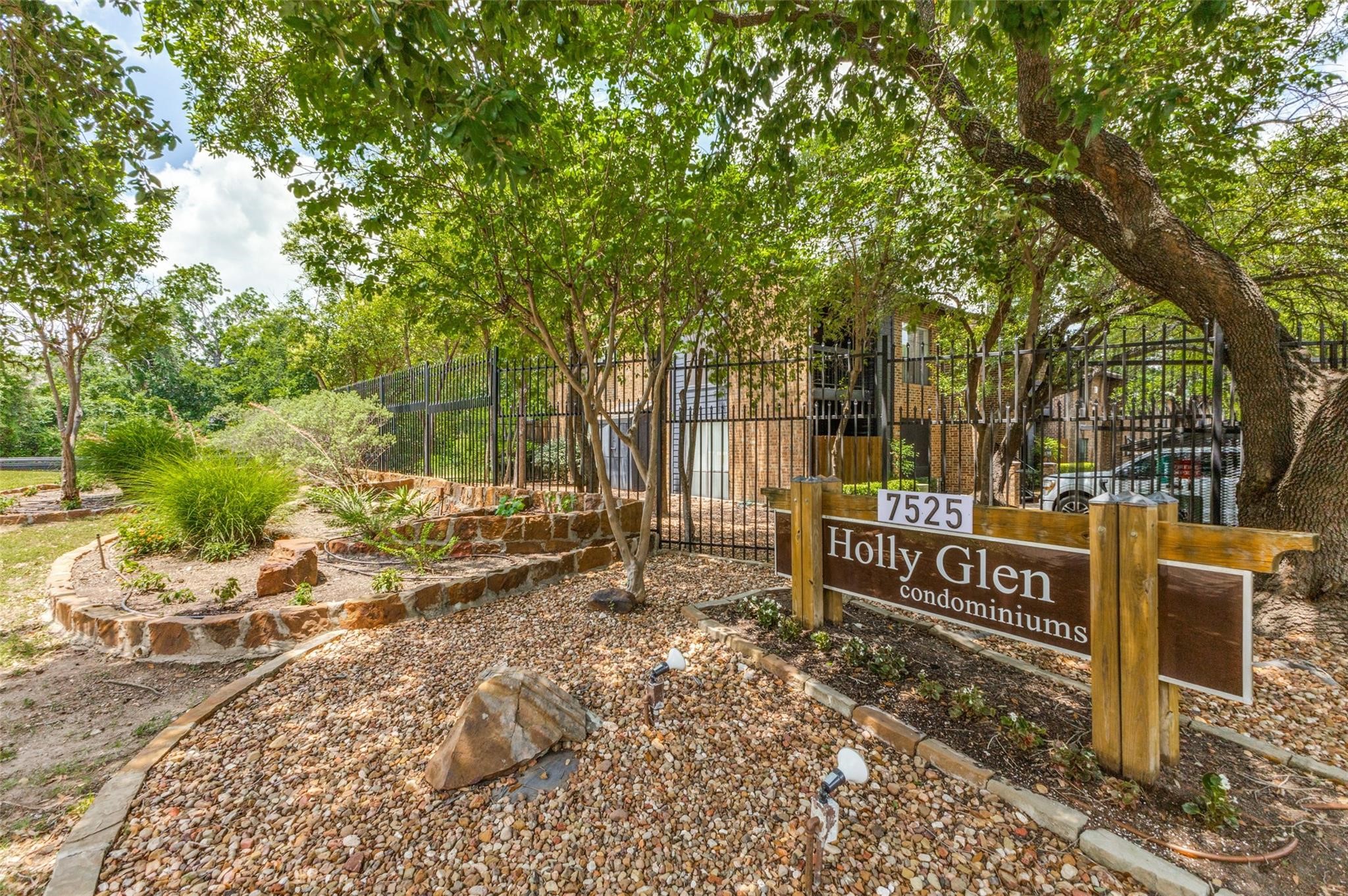 7525 Holly Hill Drive 1