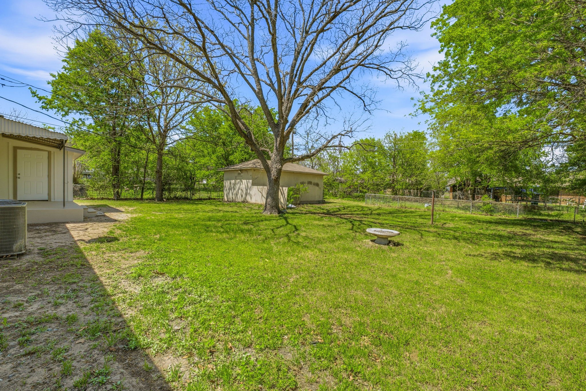 1425 W Lingleville Road