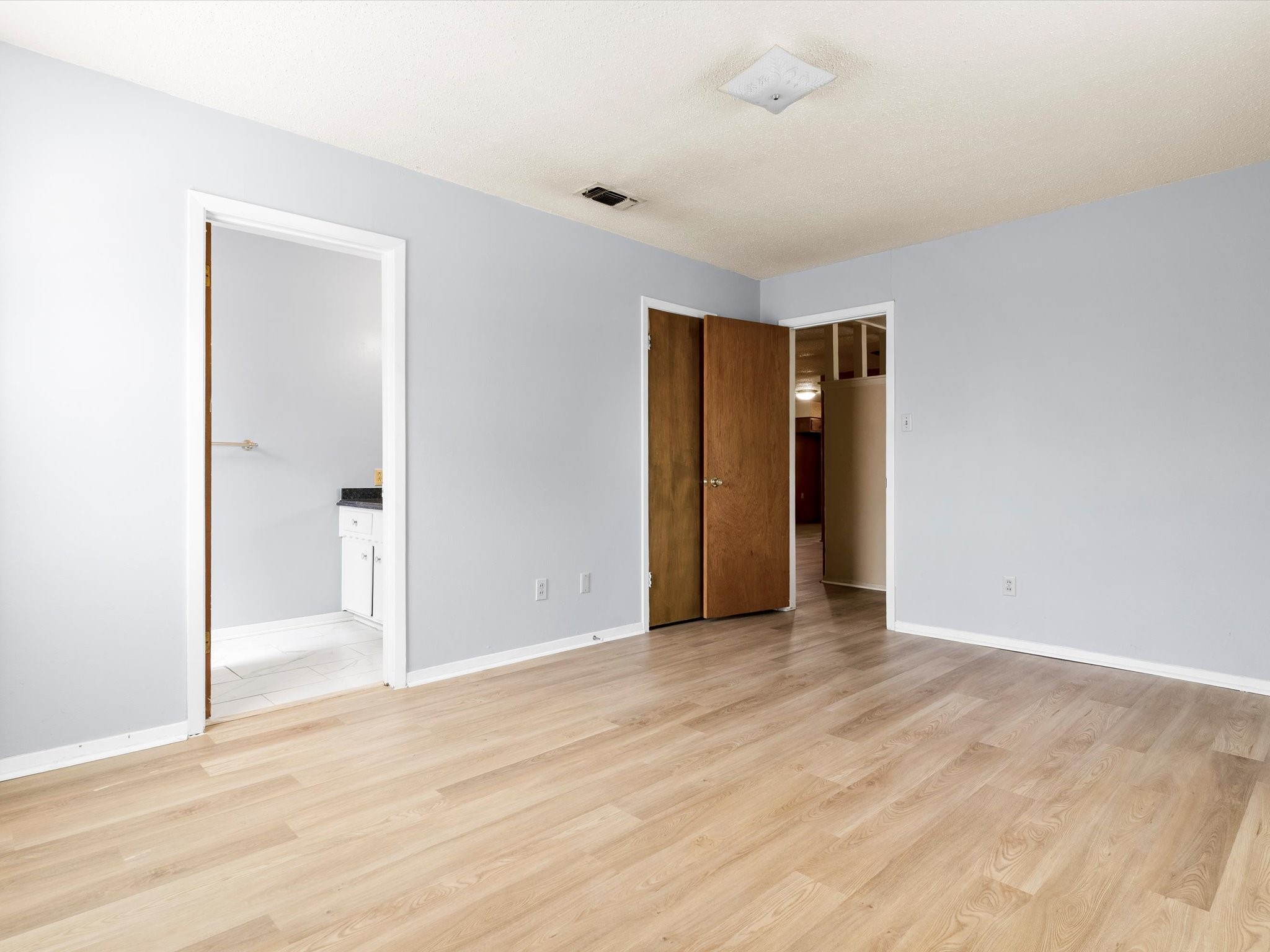 2100 SE 25th Avenue