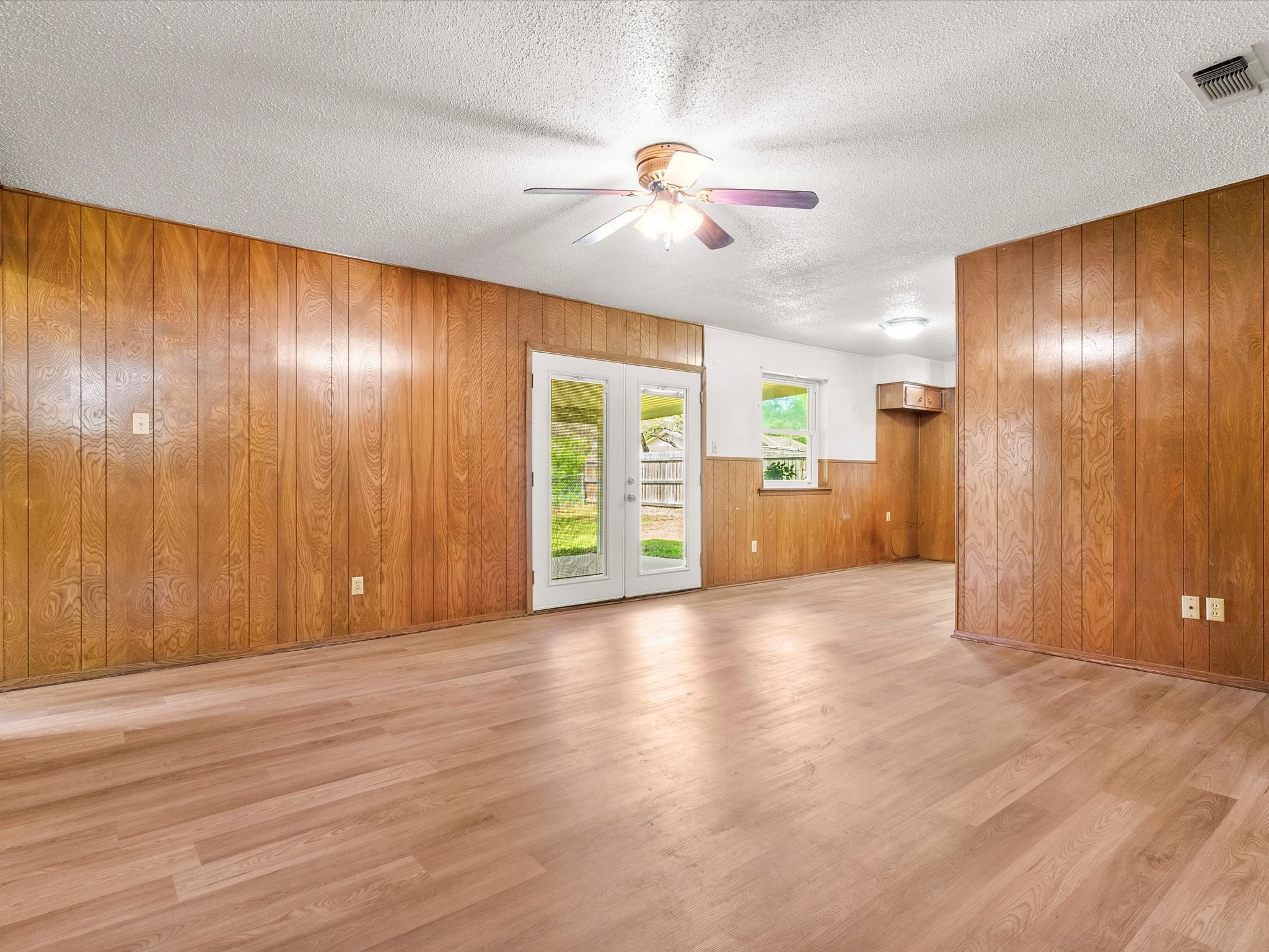 2100 SE 25th Avenue