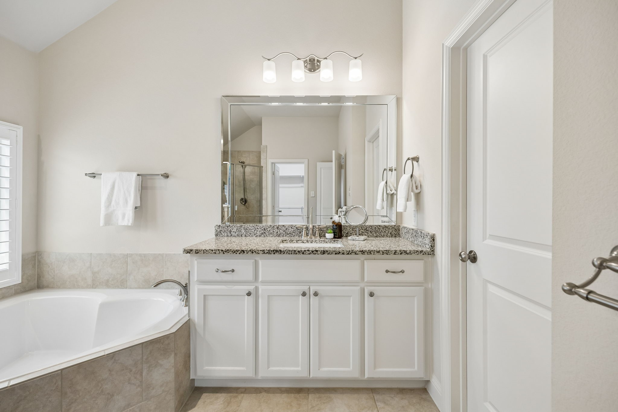 4424 Hazeltine Hills Drive
