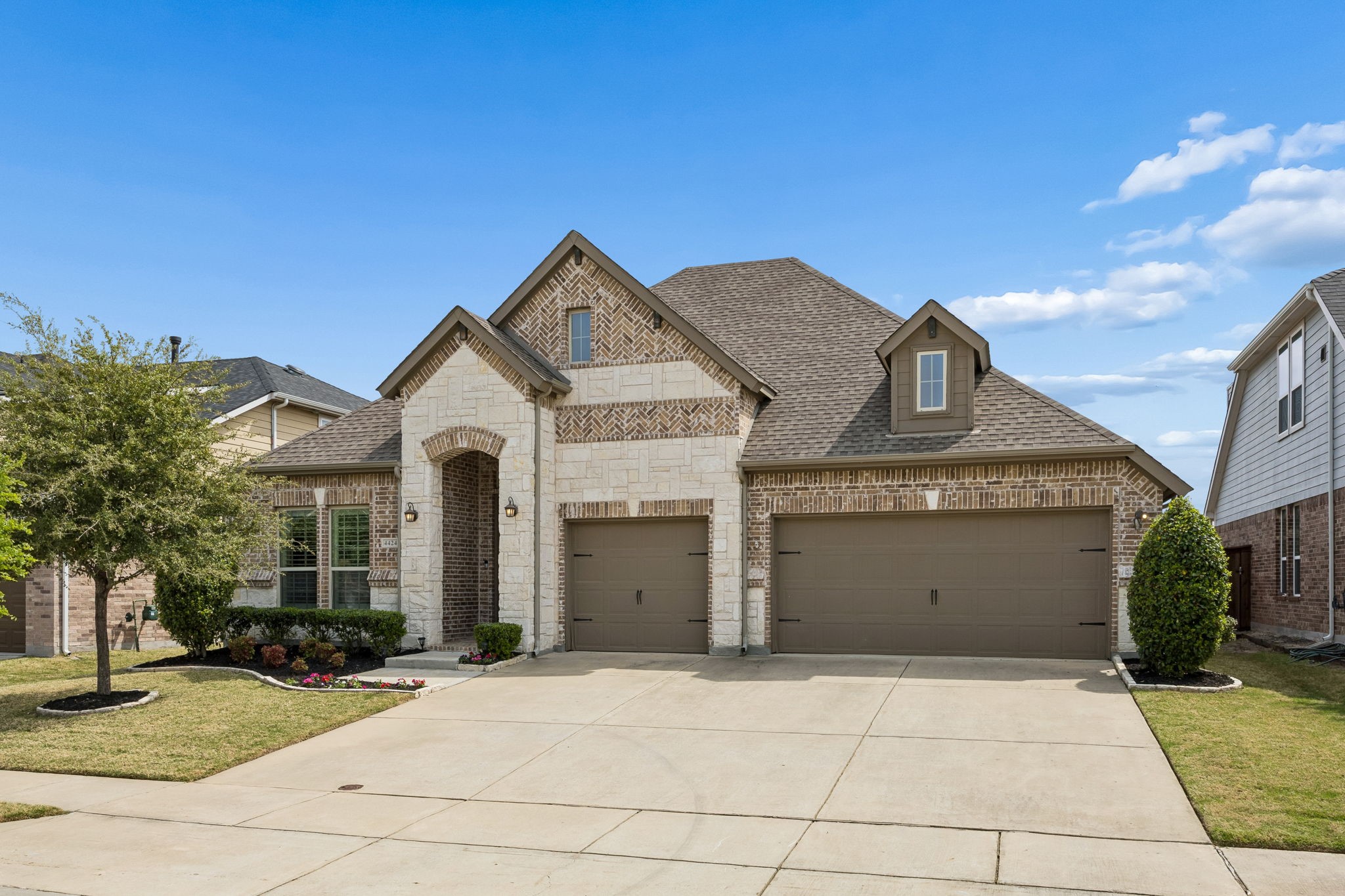 4424 Hazeltine Hills Drive