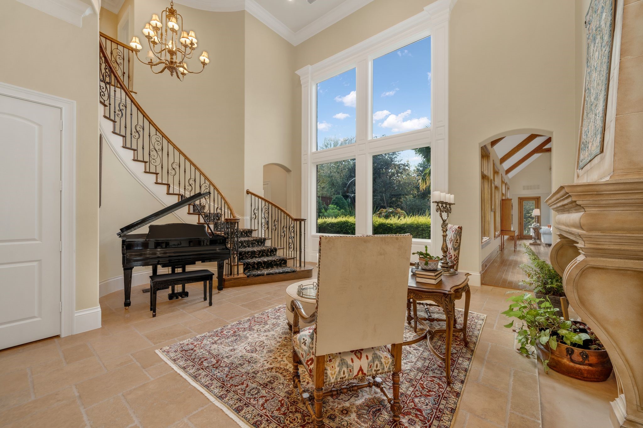 6479 Bluffview Drive