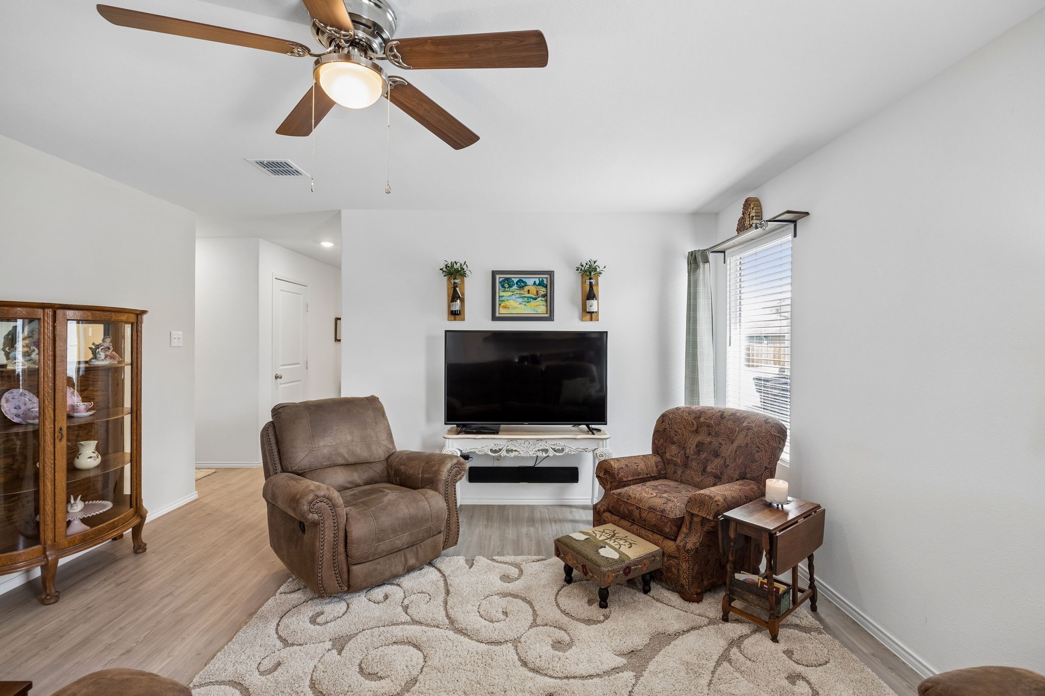 7713 Thornton Drive