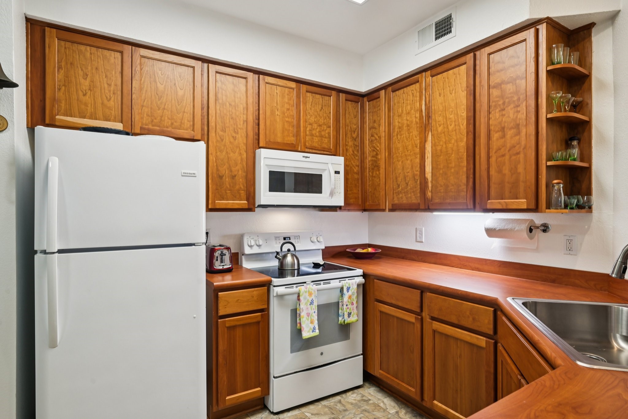 9955 Waterfront Trail