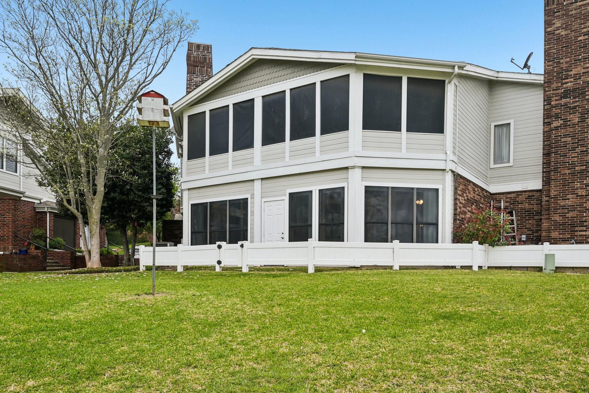 9955 Waterfront Trail