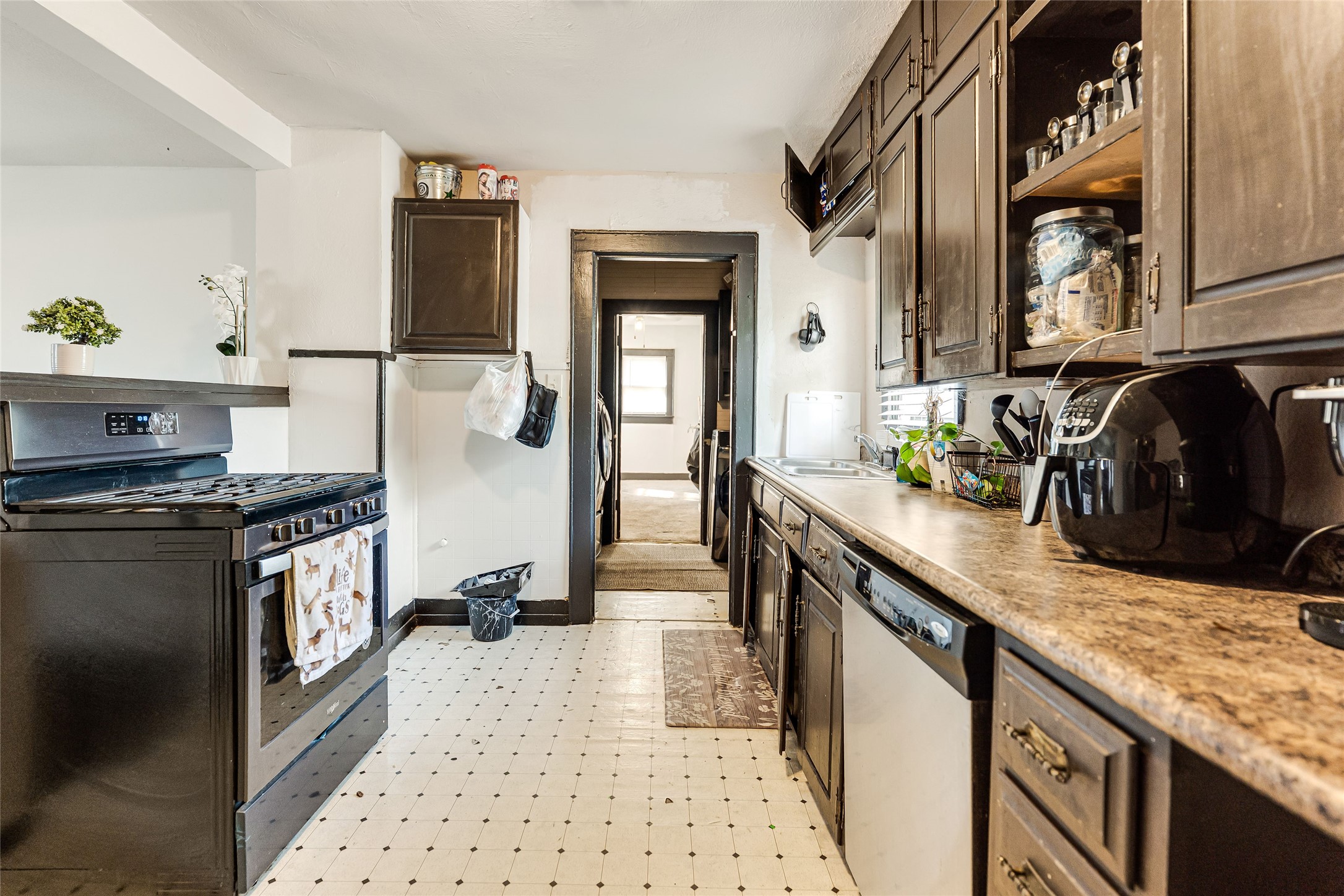 3006 25th Street