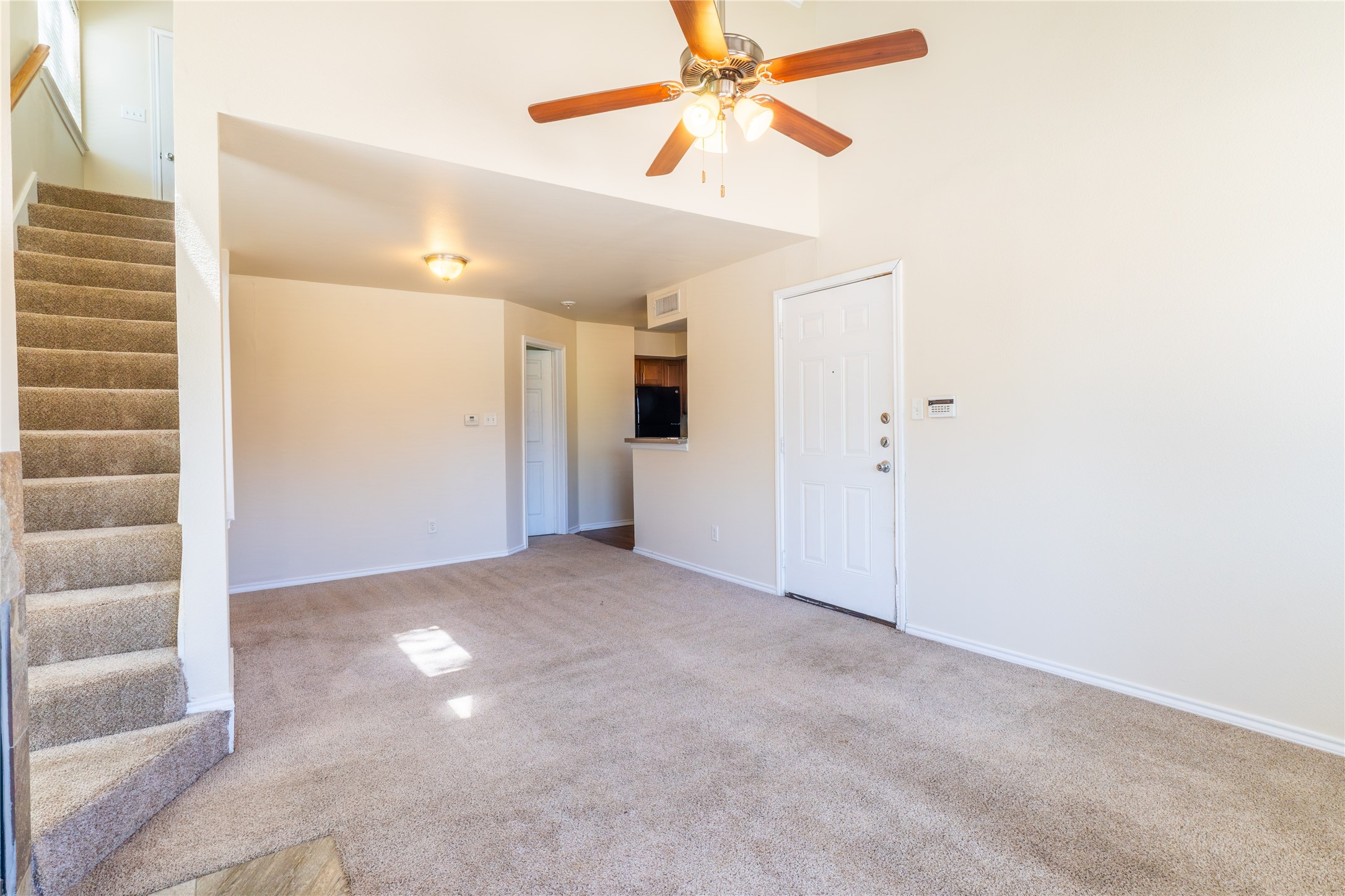 9831 Walnut Street P211