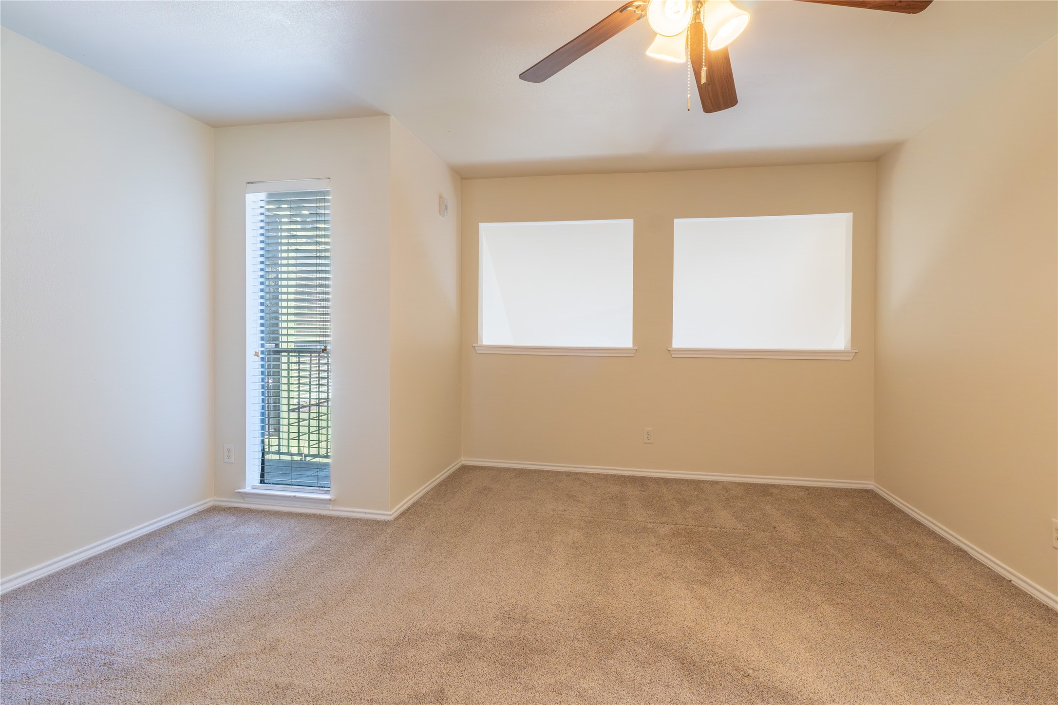 9831 Walnut Street P211