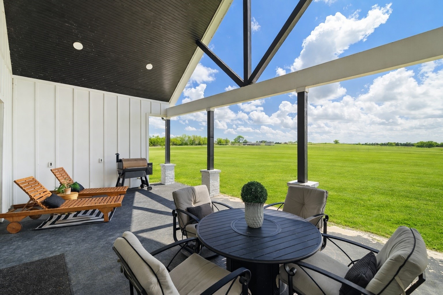 4245 County Road 1096