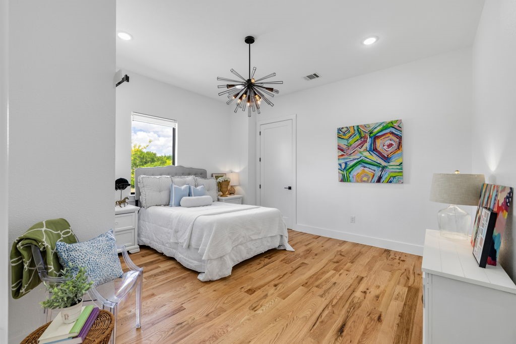 4245 County Road 1096
