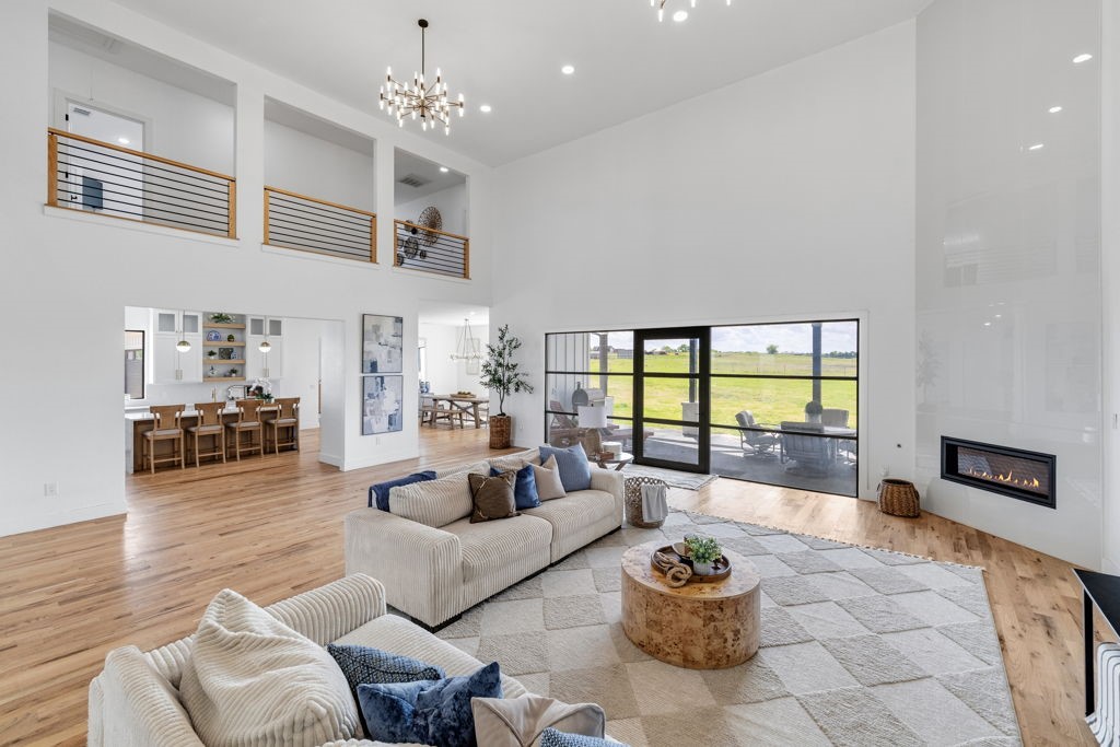 4245 County Road 1096