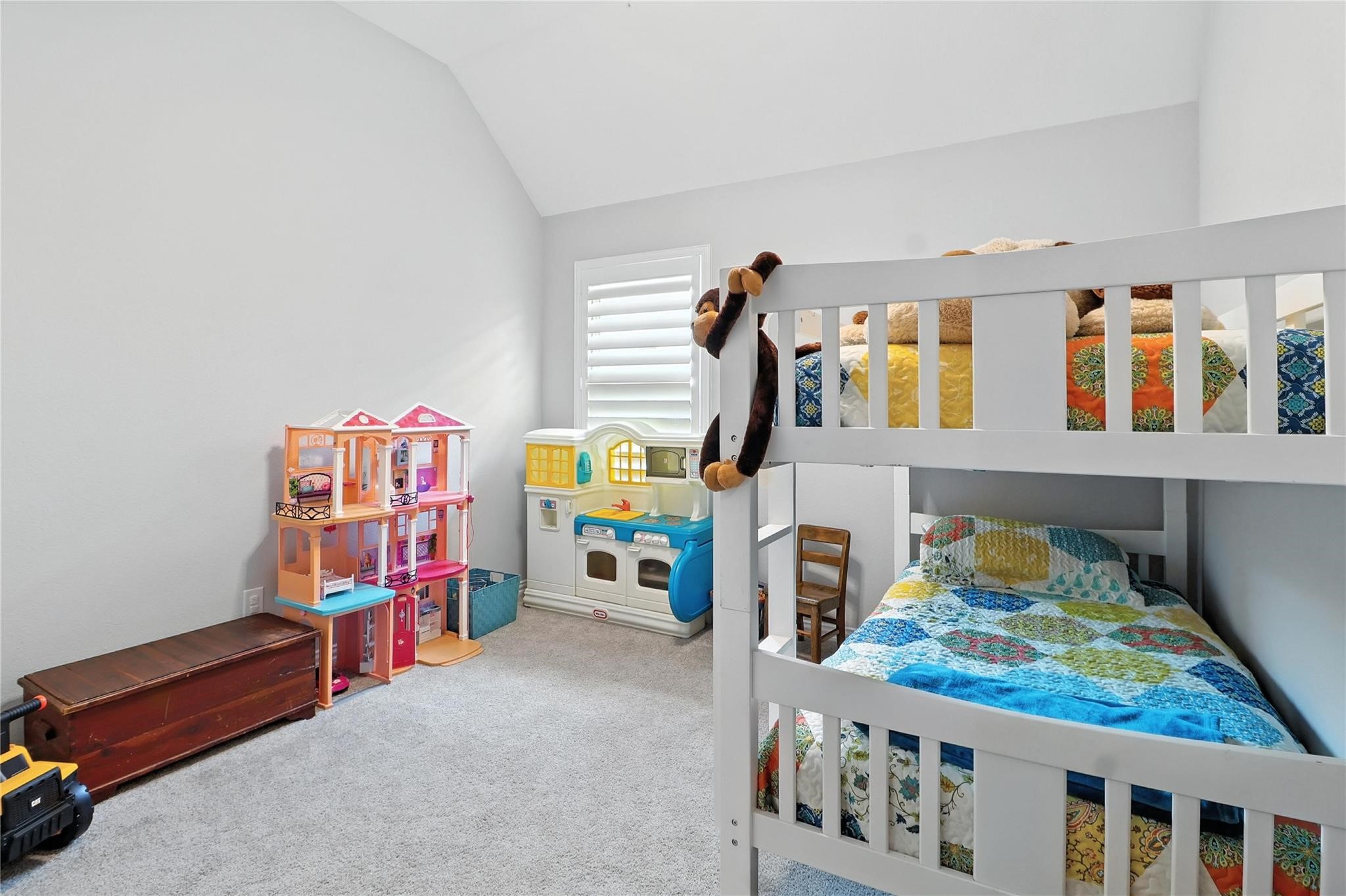 5512 Pebble Drive