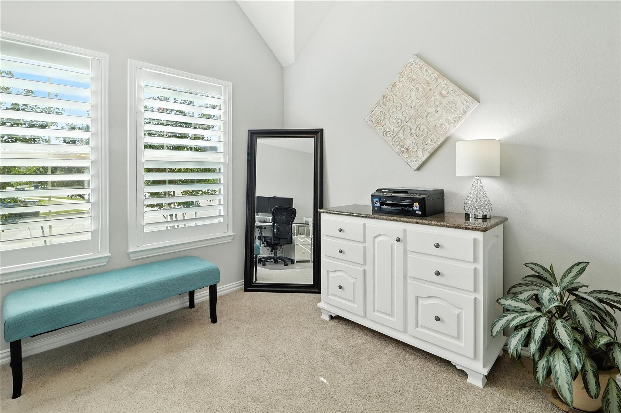 5512 Pebble Drive