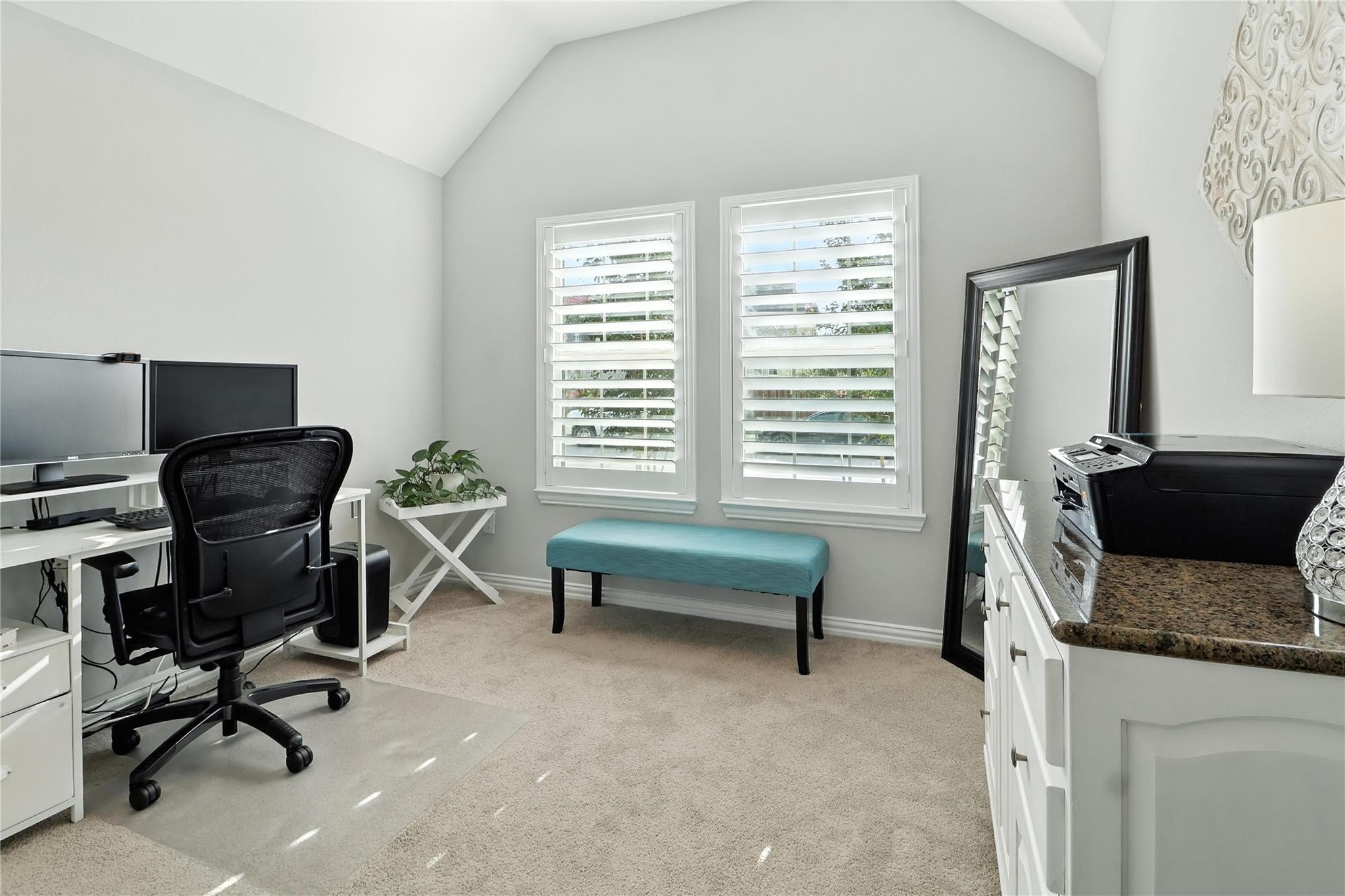 5512 Pebble Drive