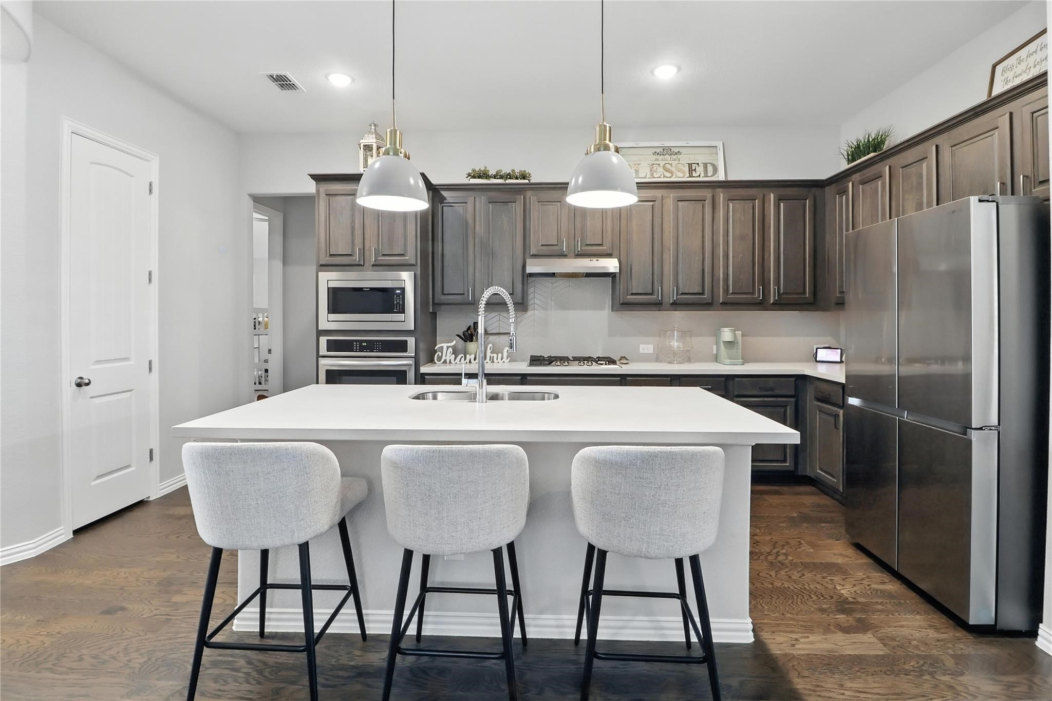 5512 Pebble Drive