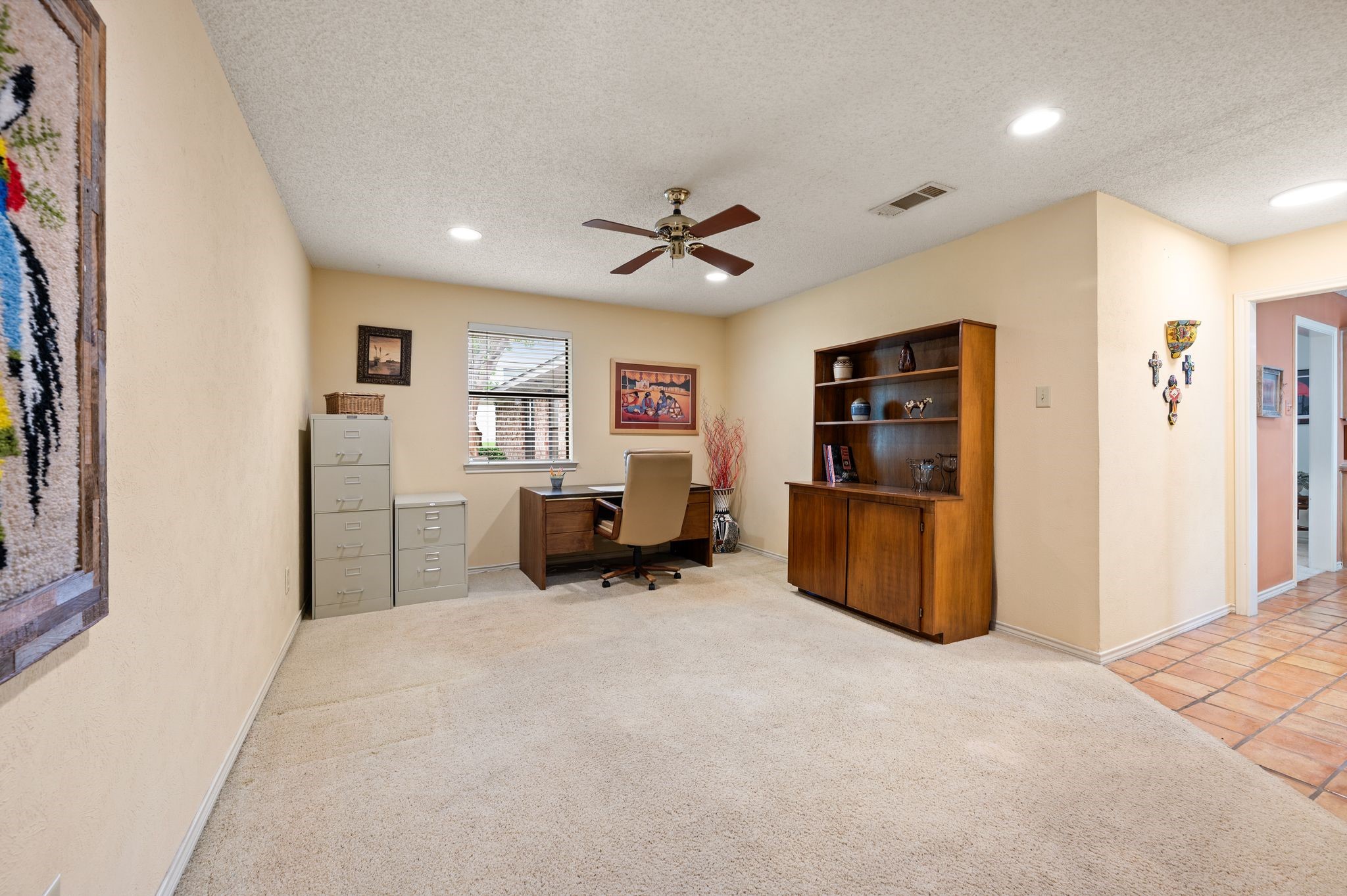 3910 Larkin Lane