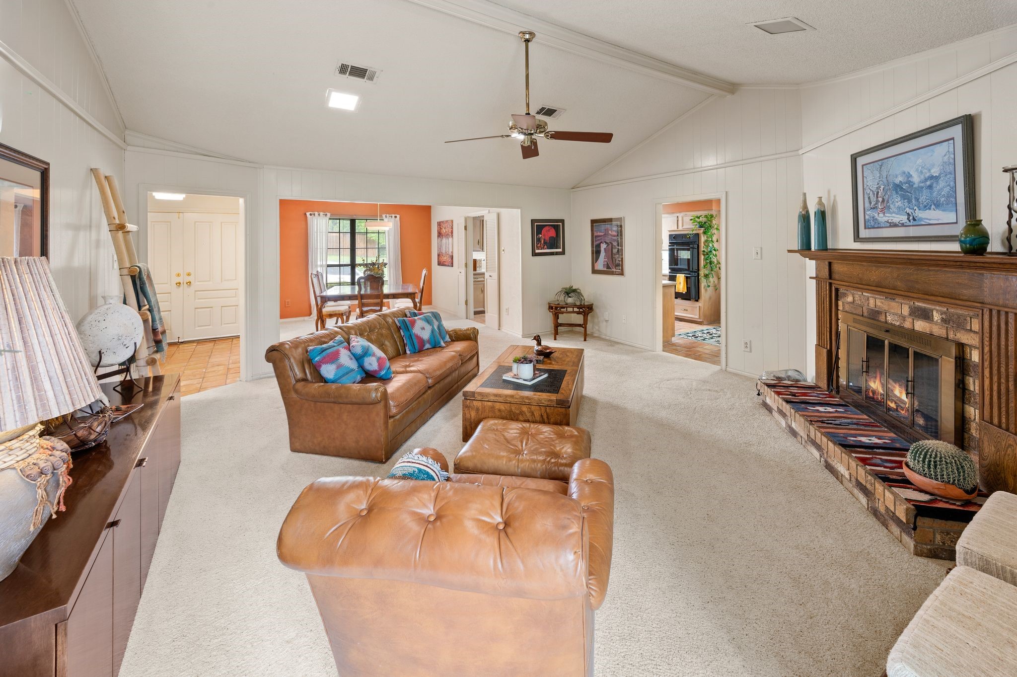 3910 Larkin Lane