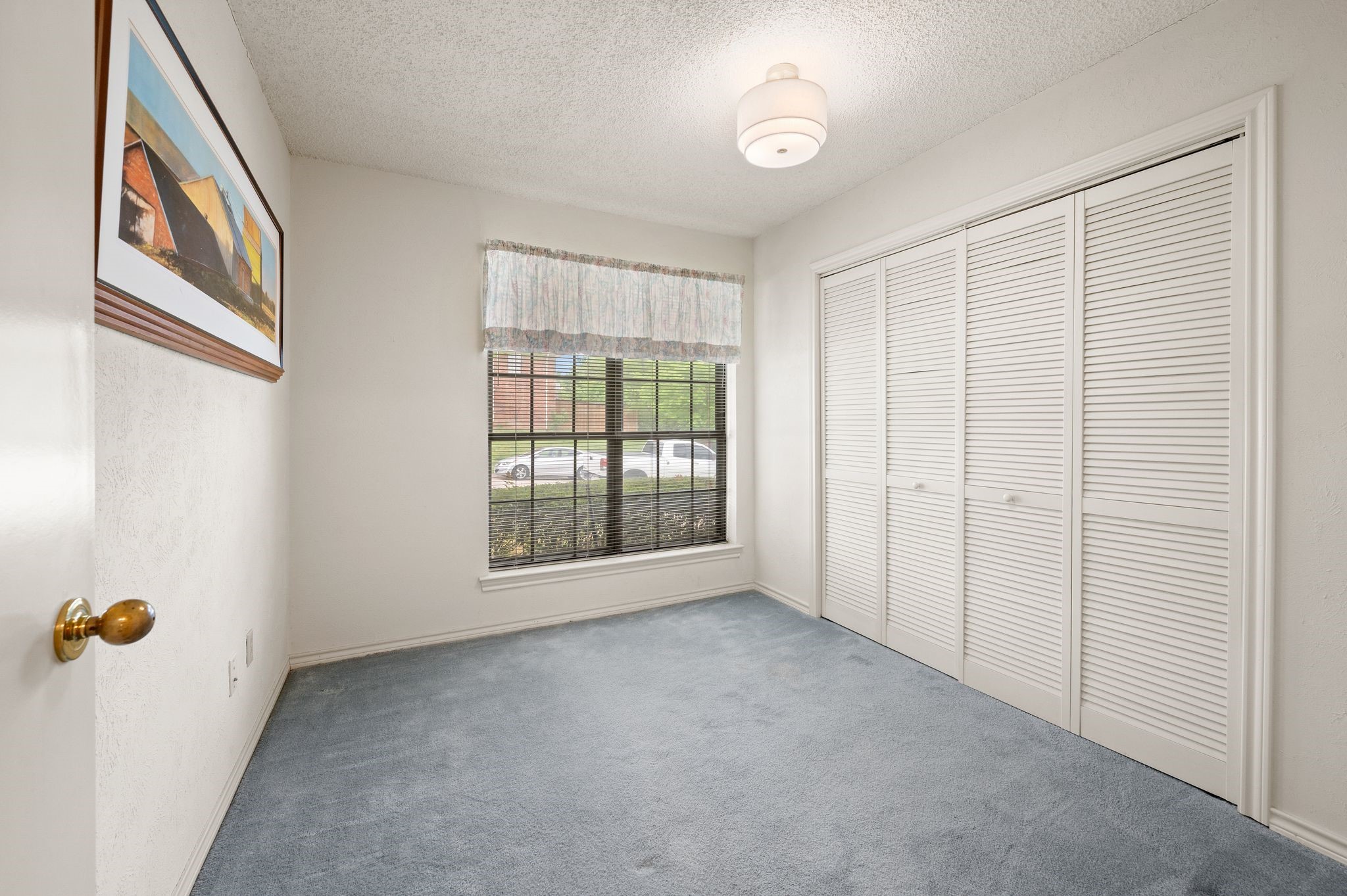 3910 Larkin Lane