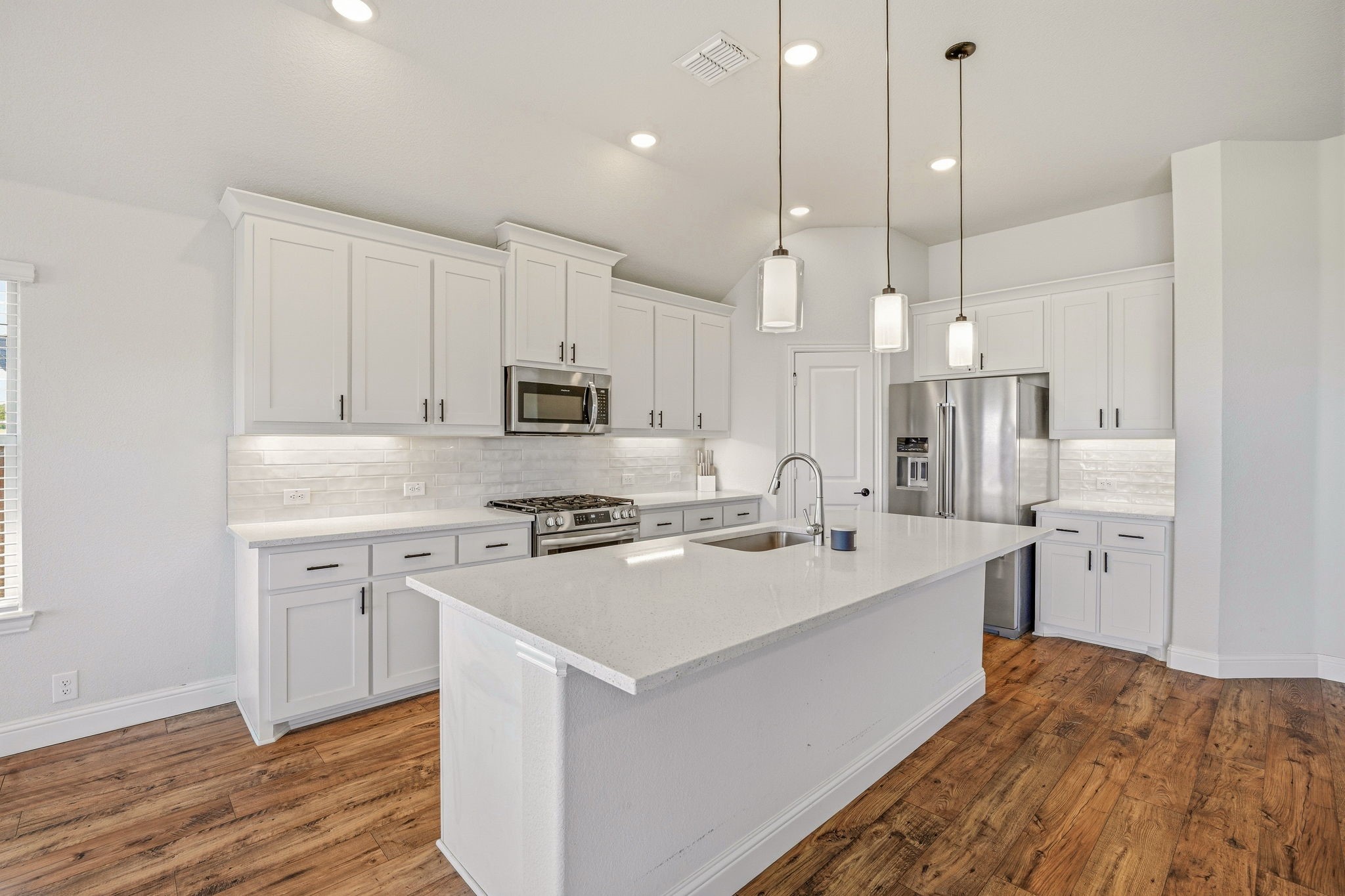 800 Jaguar Ridge