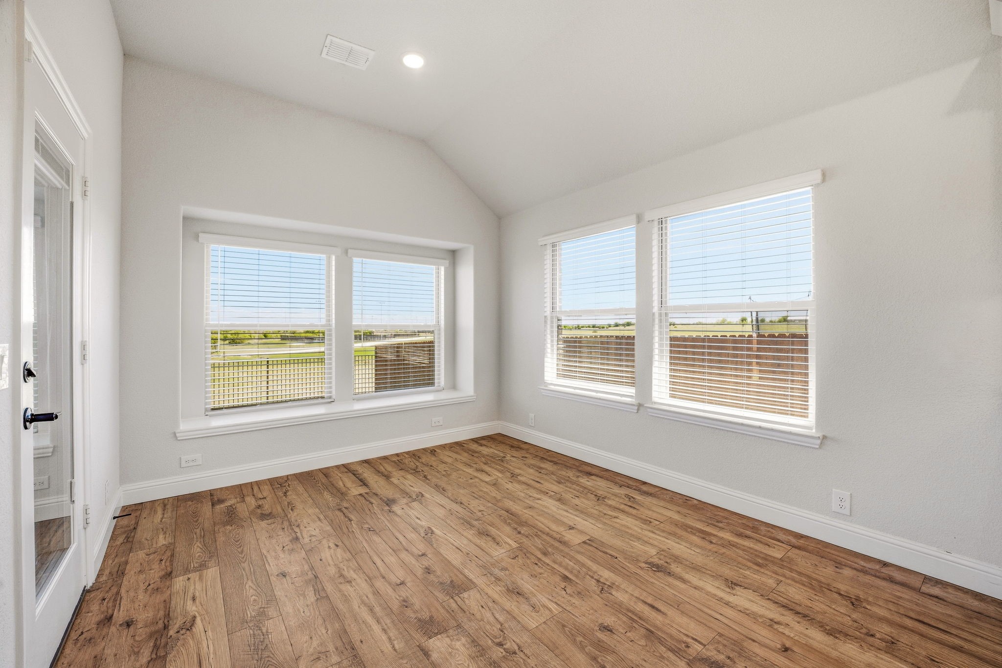 800 Jaguar Ridge