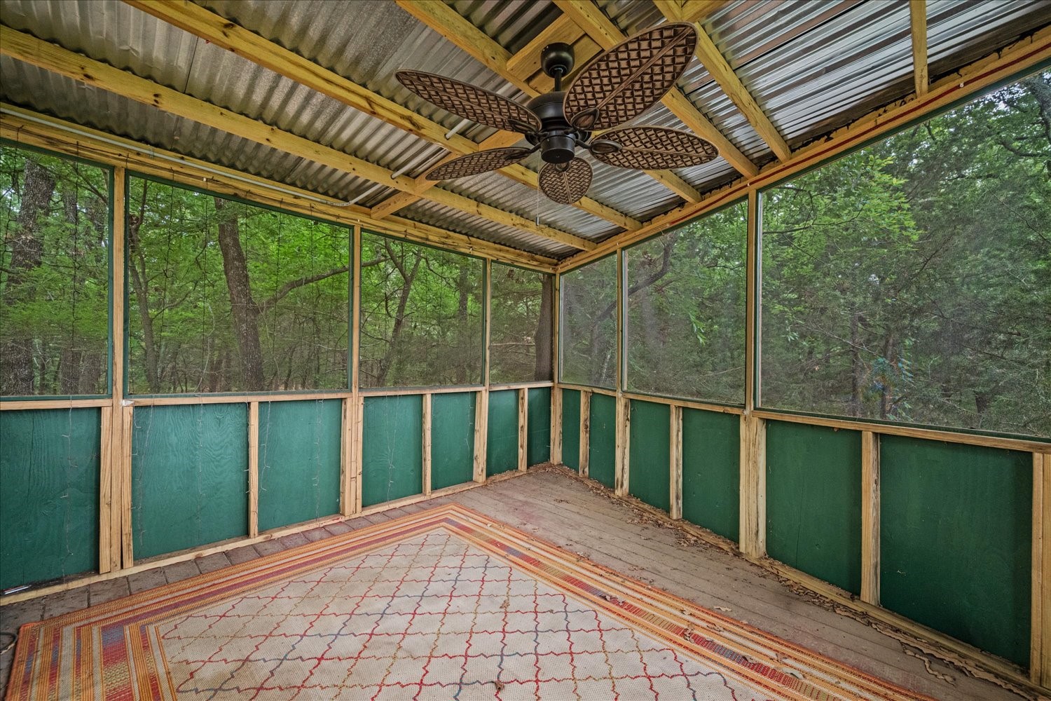 1879 County Road 3302