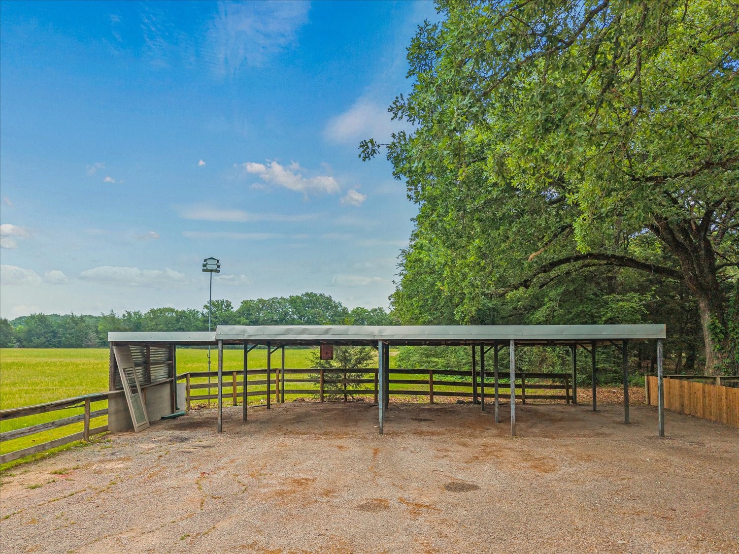 1879 County Road 3302