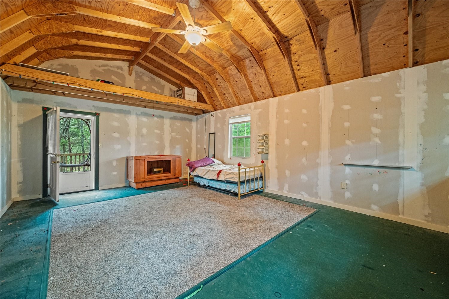 1879 County Road 3302