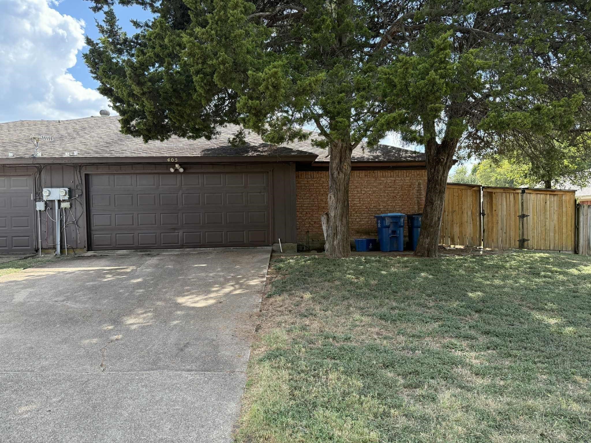 405 Amber Lane