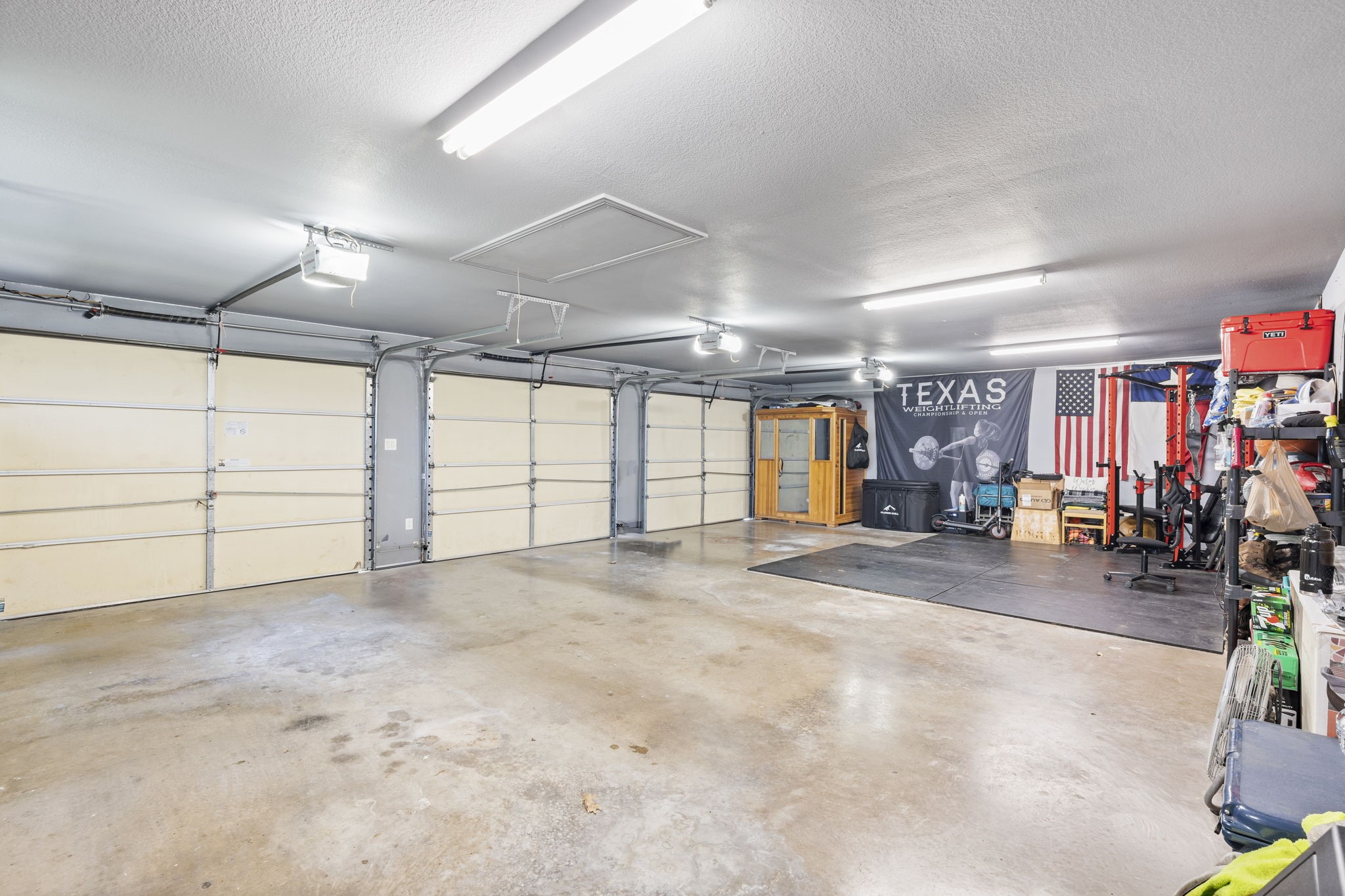 10913 Richard Circle