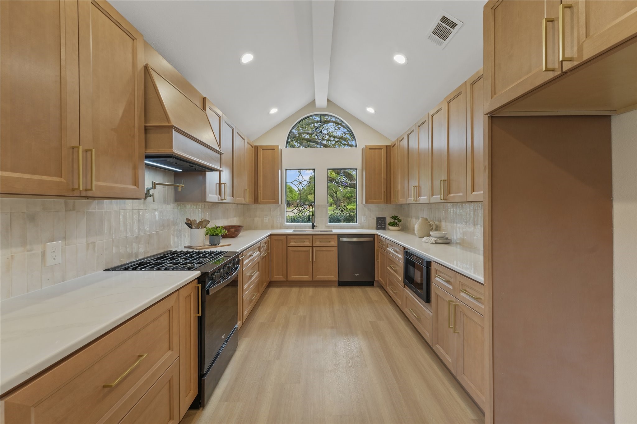 3513 Plymouth Drive