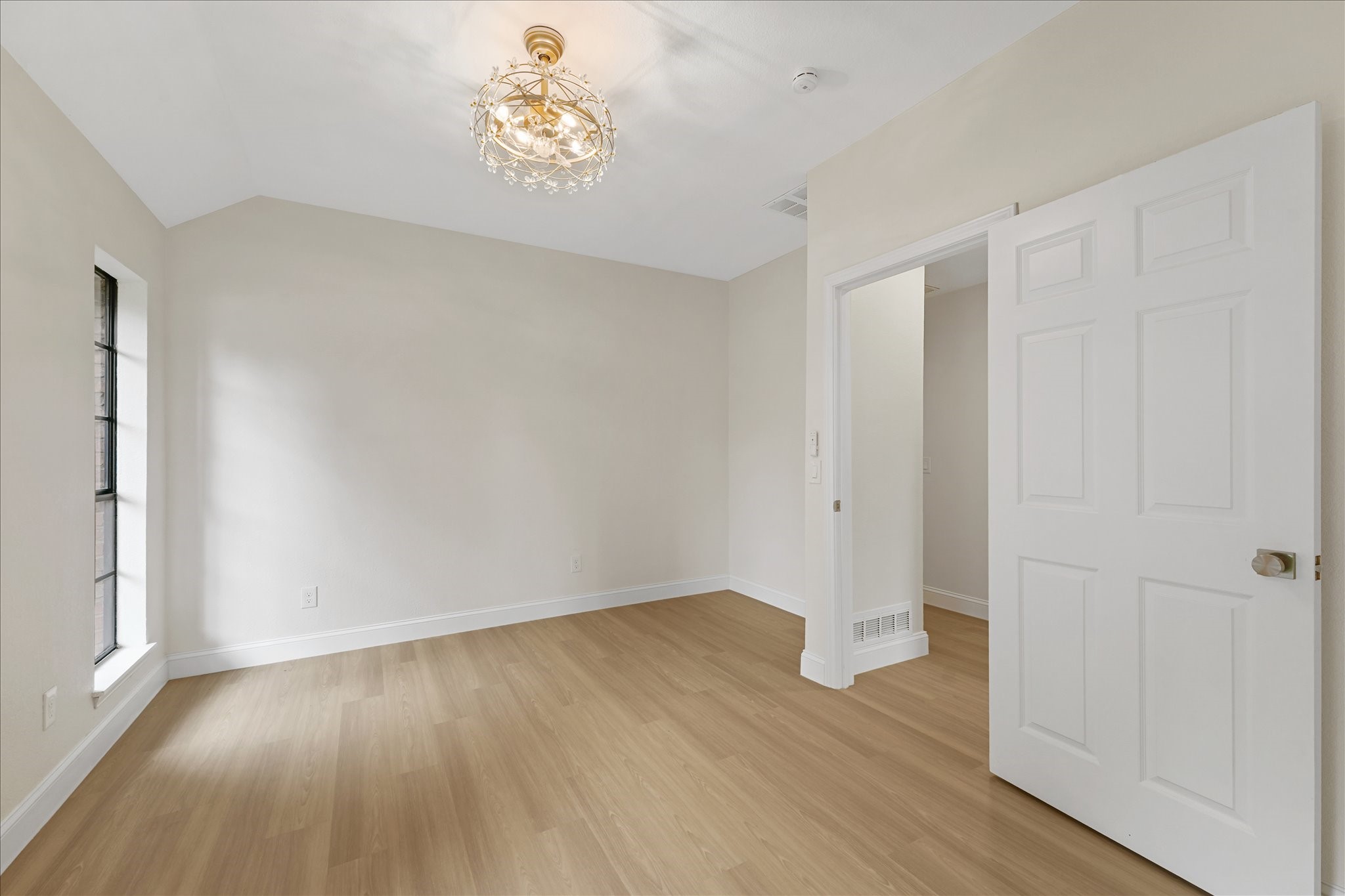 3513 Plymouth Drive