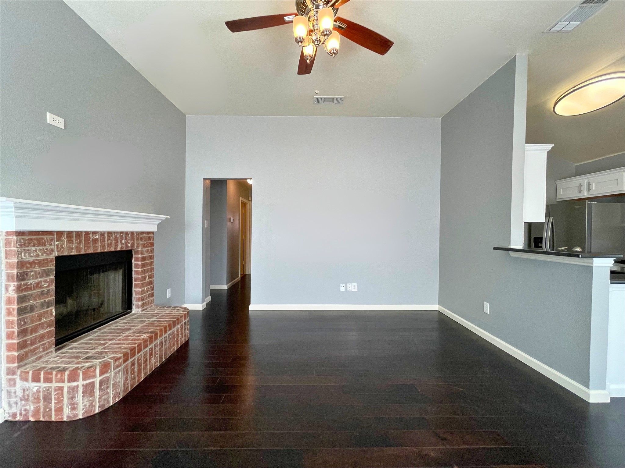 4904 Mountain Ridge Lane