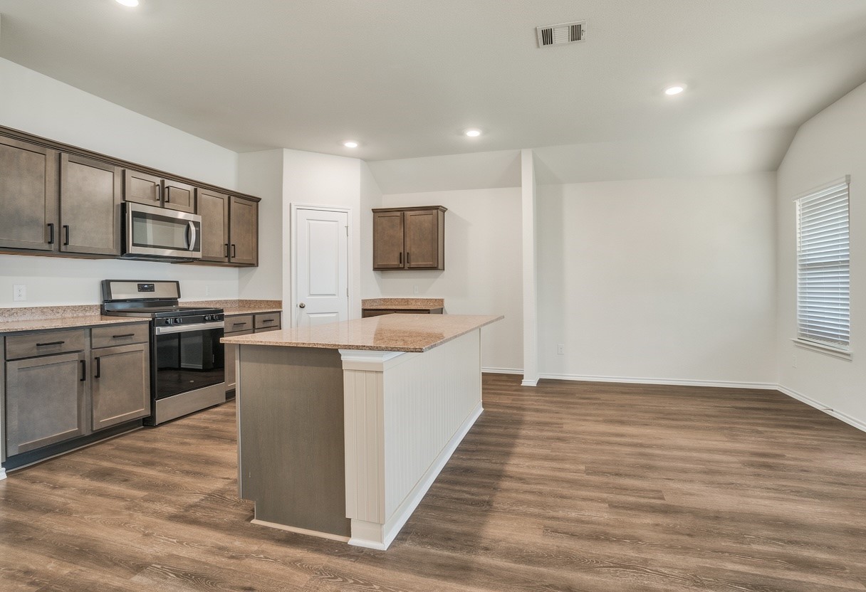1111 Dewy Glen Lane