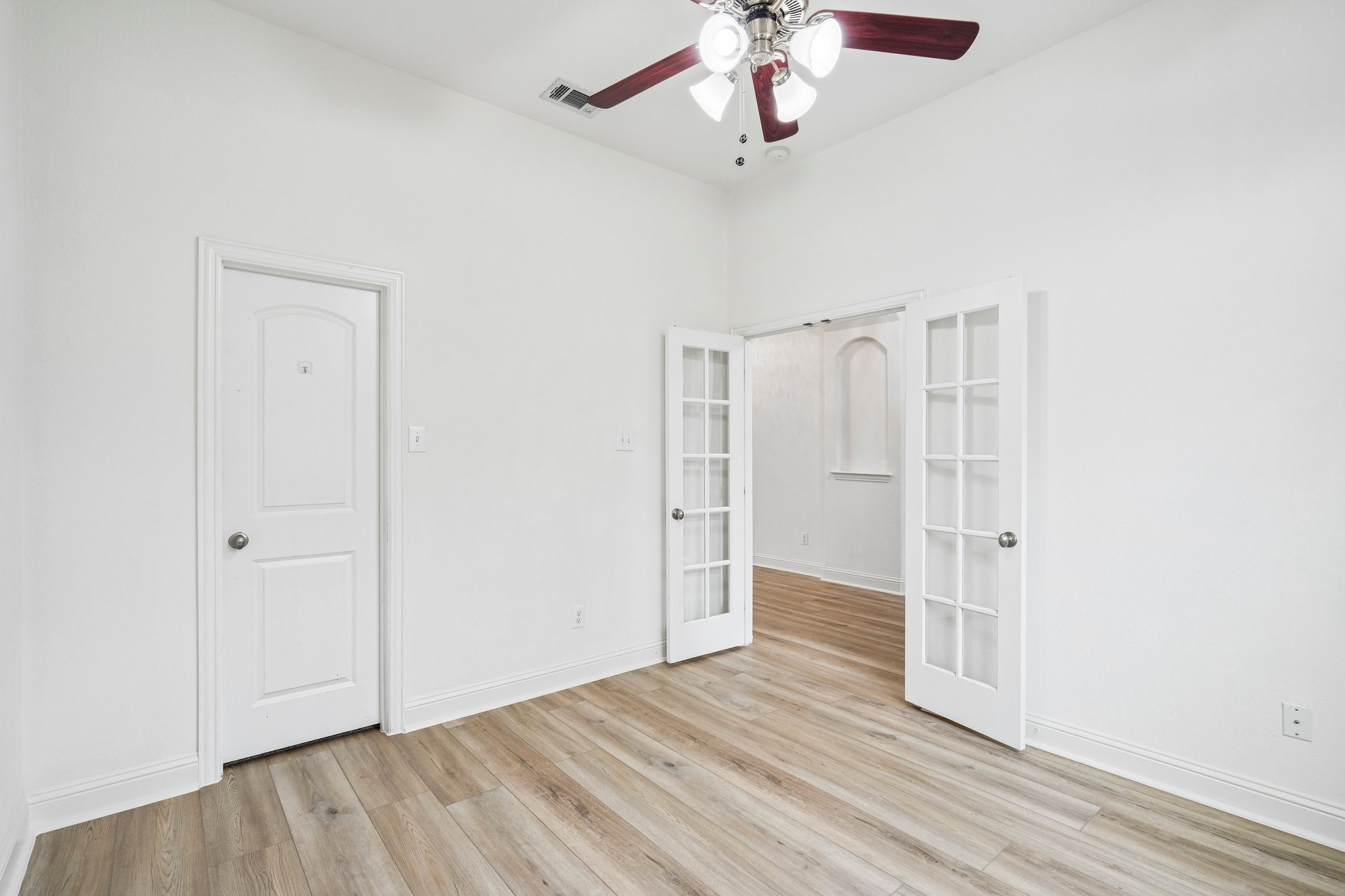 871 Mccall Drive