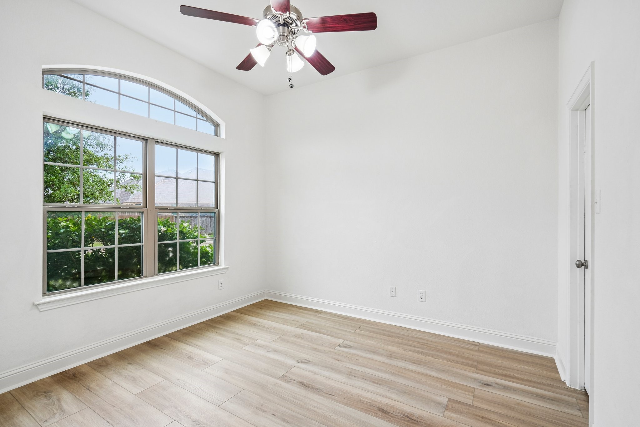 871 Mccall Drive