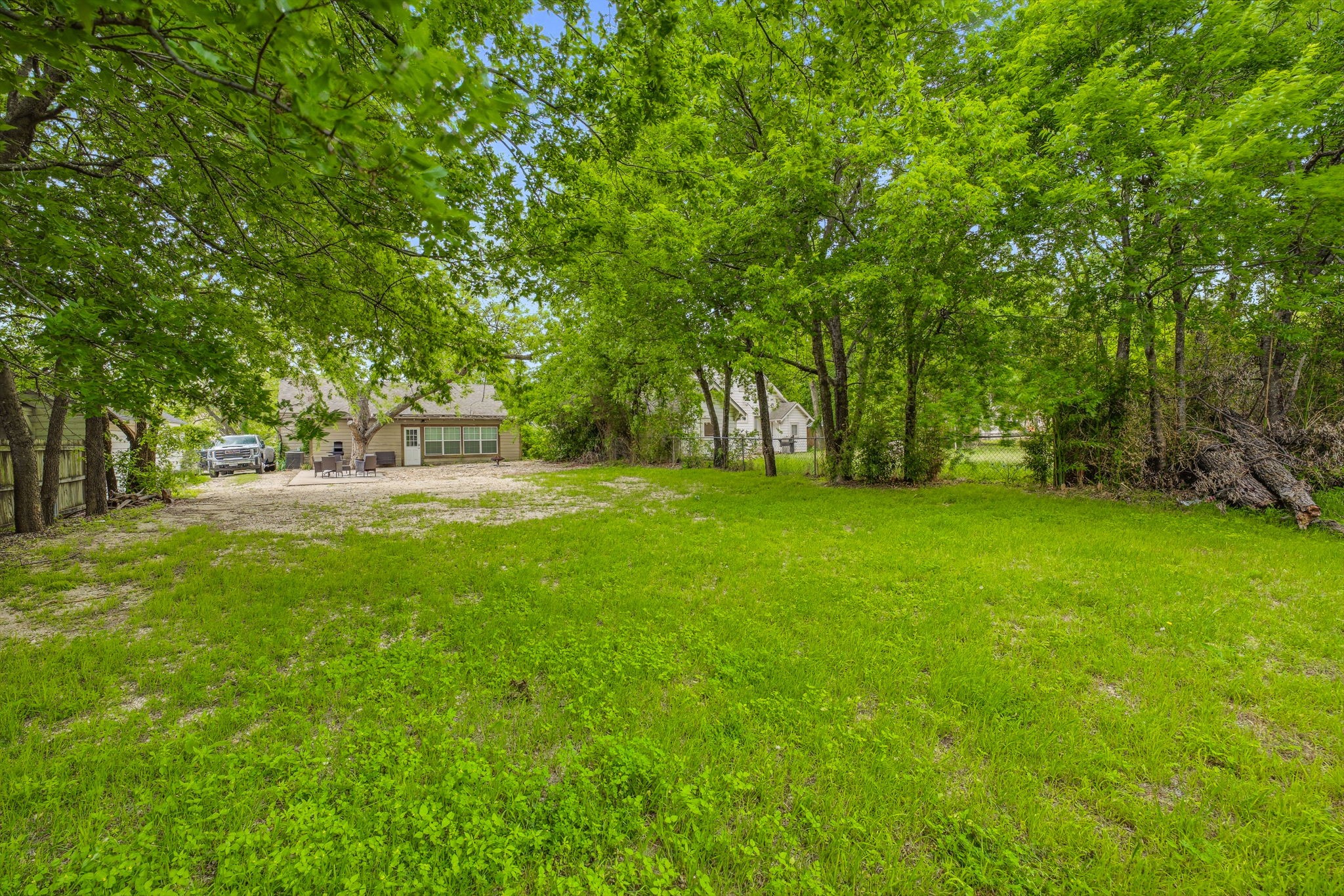 845 N Ollie Street