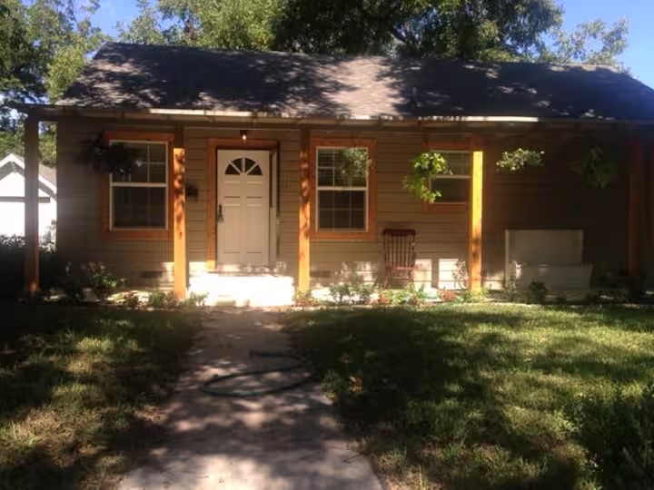 845 N Ollie Street
