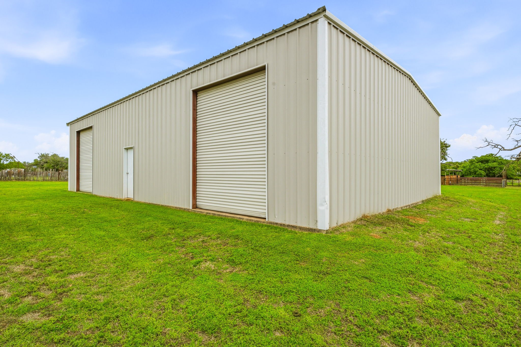621 County Road 484