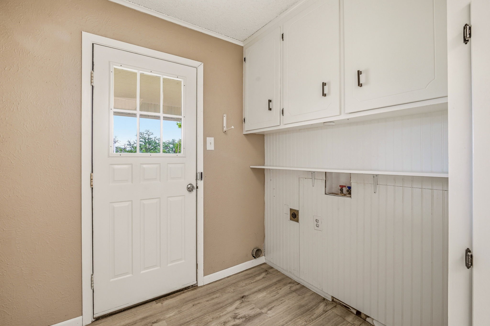 621 County Road 484