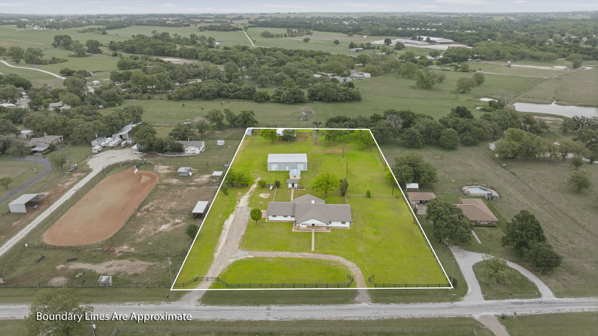 621 County Road 484