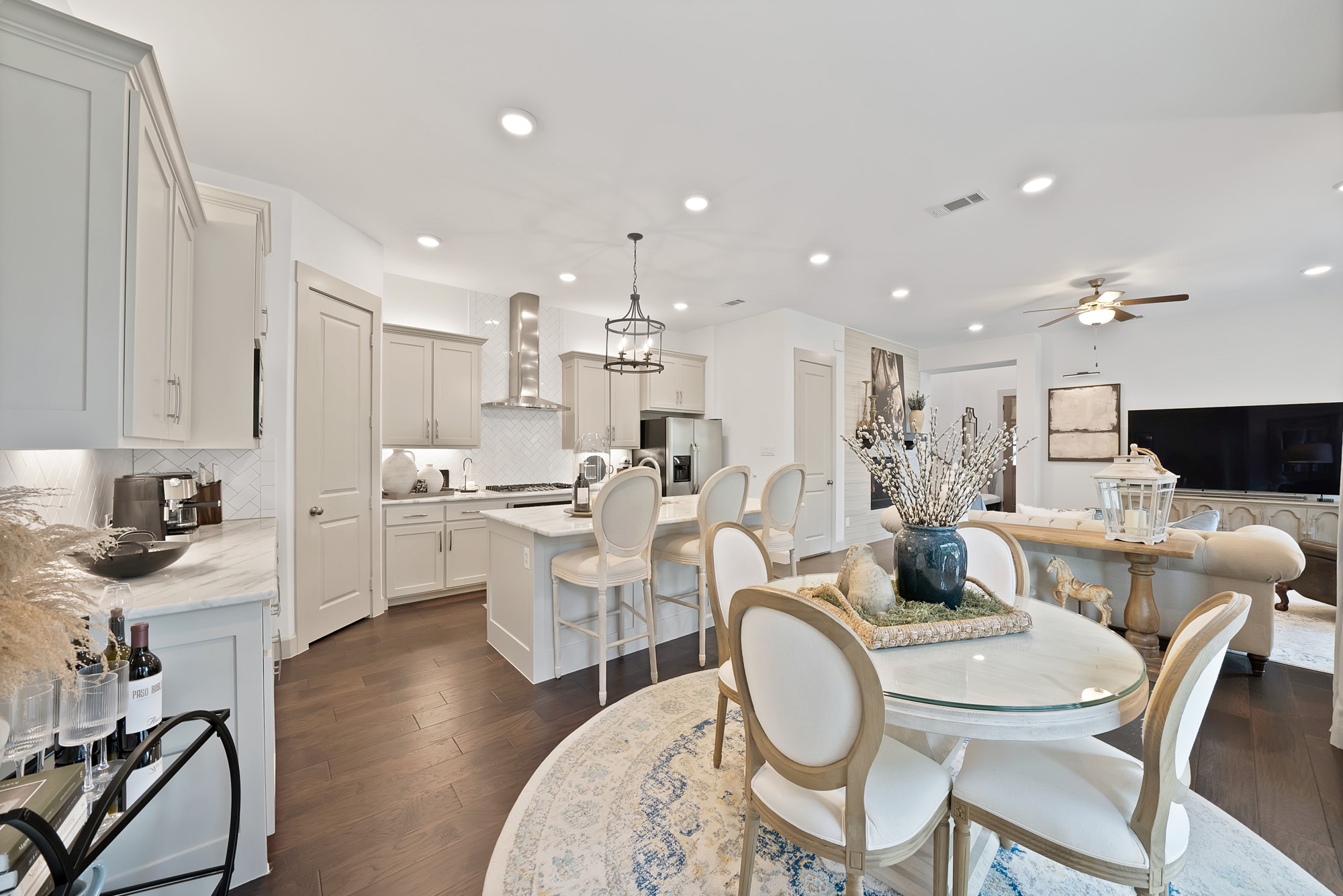 7201 Caladium Drive