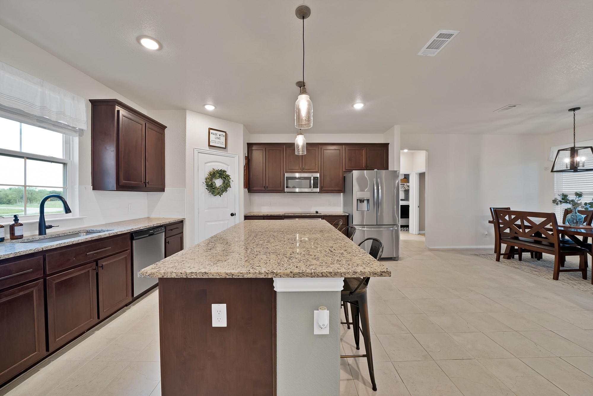 2687 County Road 658