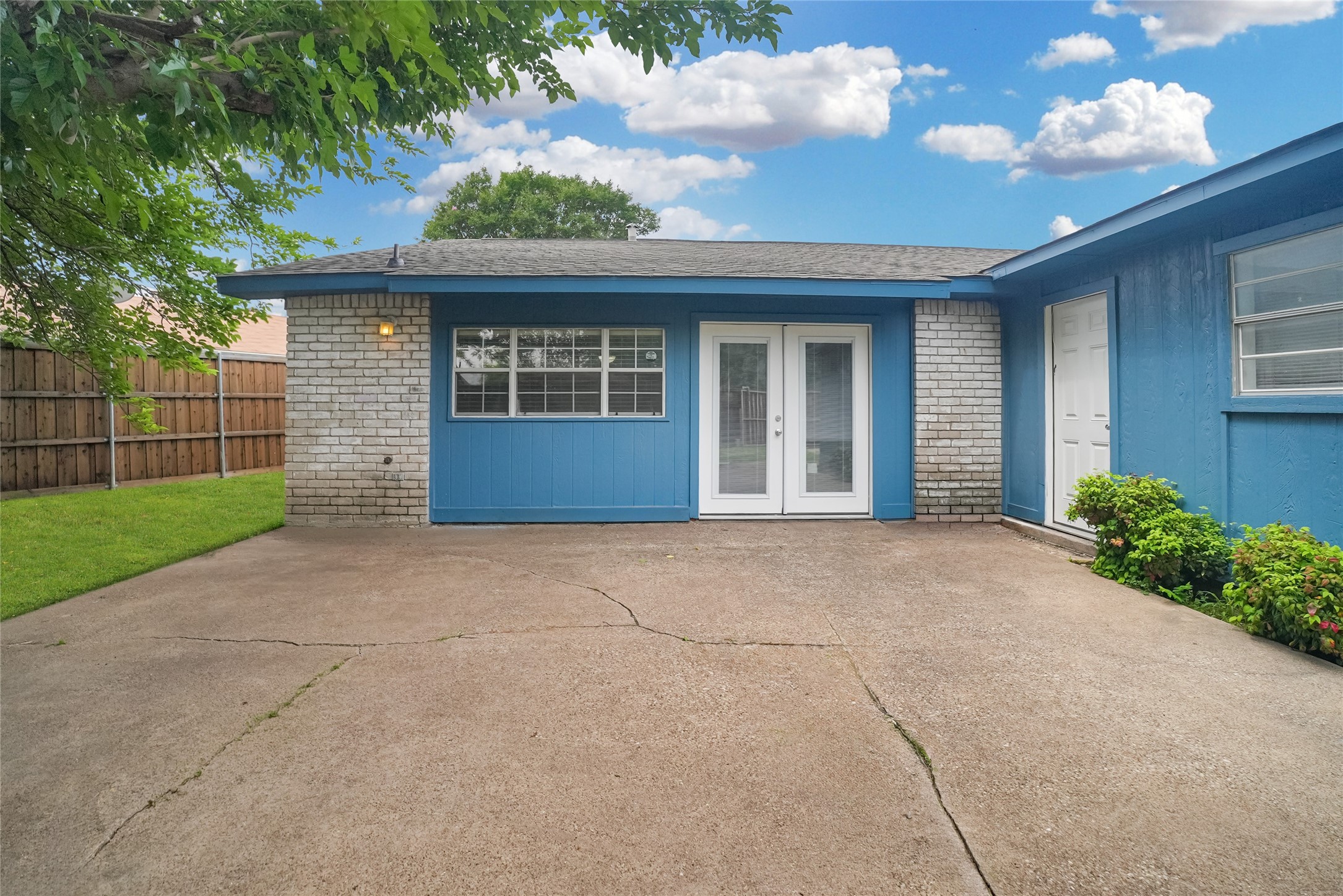 5161 Bartlett Drive