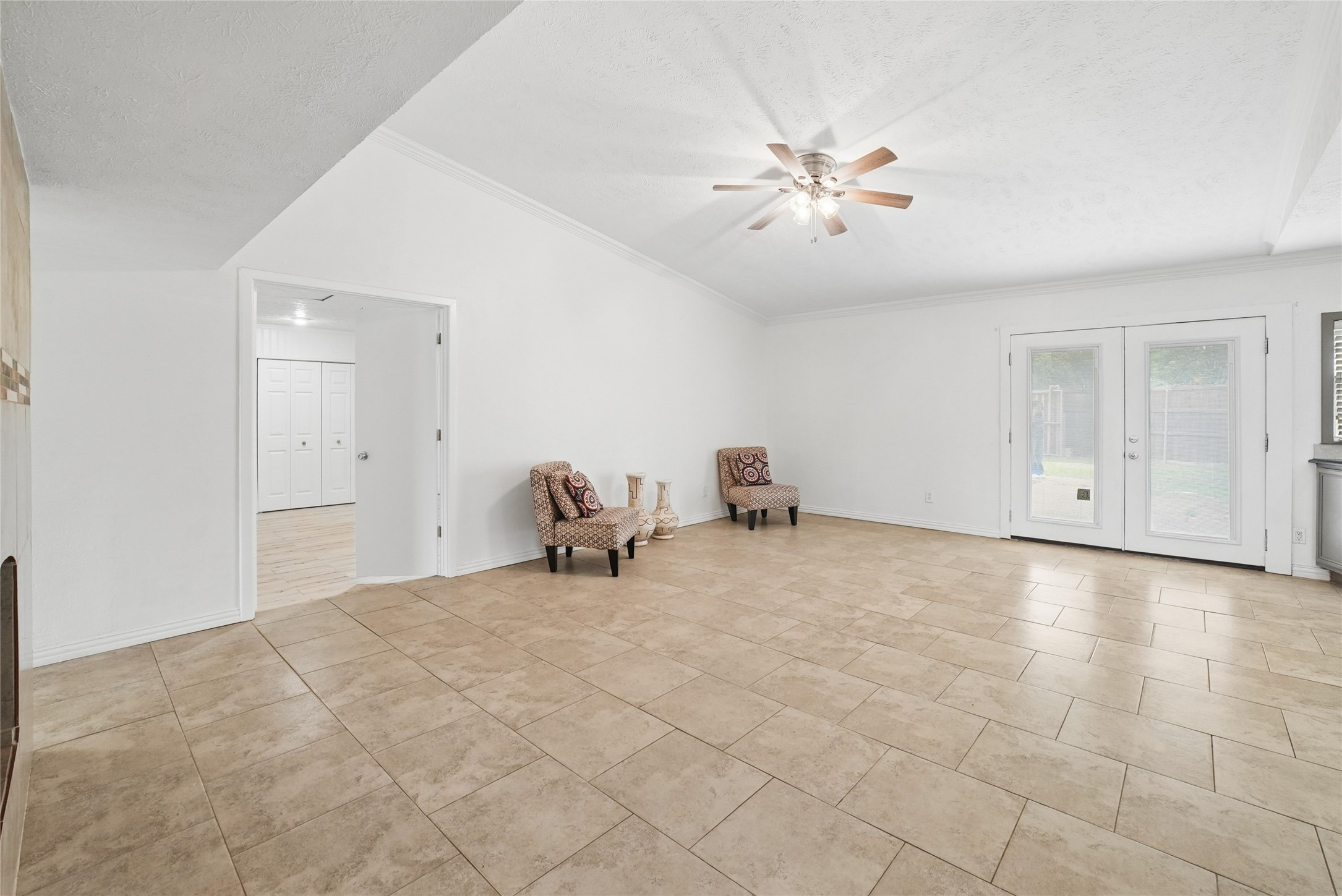 5161 Bartlett Drive