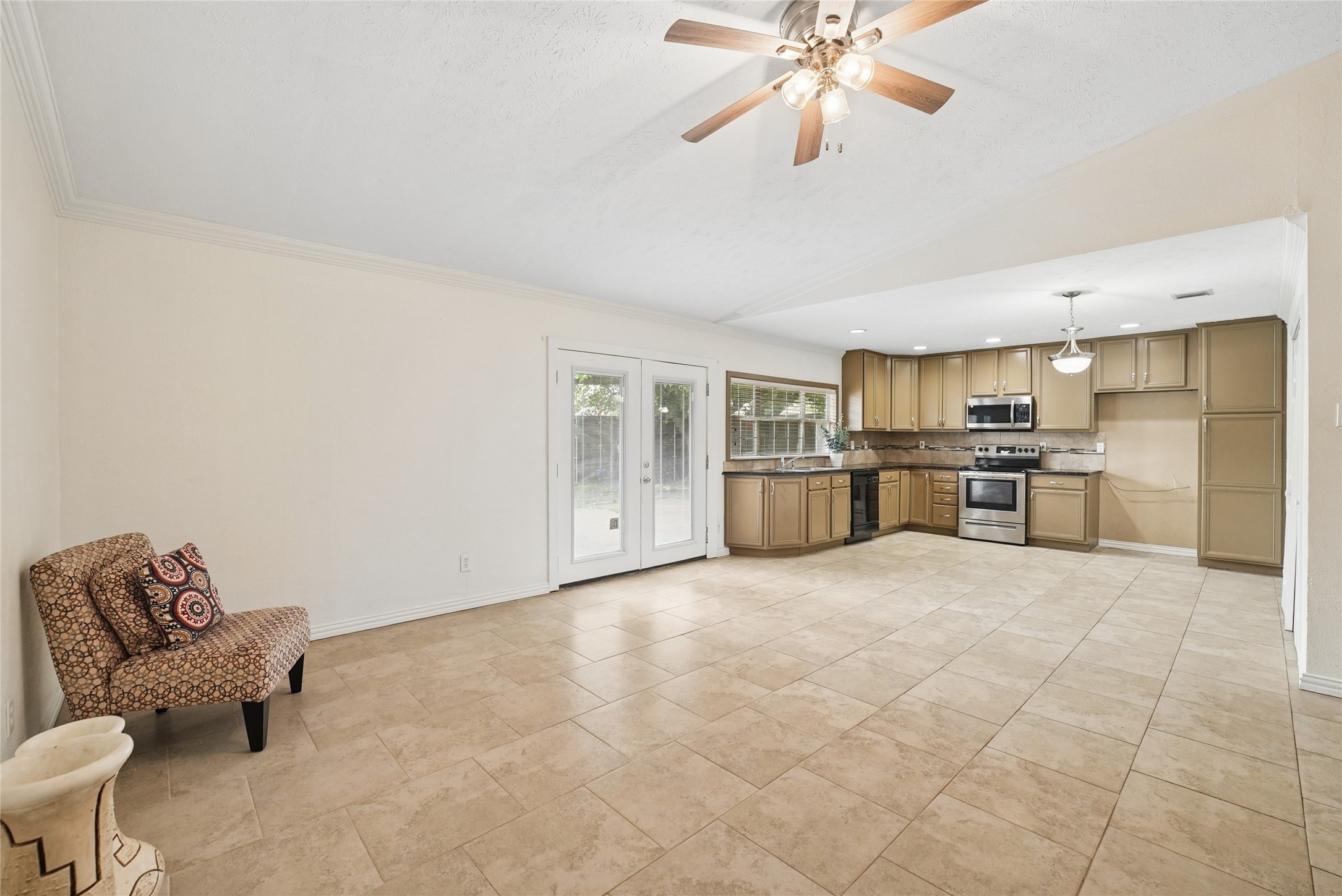 5161 Bartlett Drive