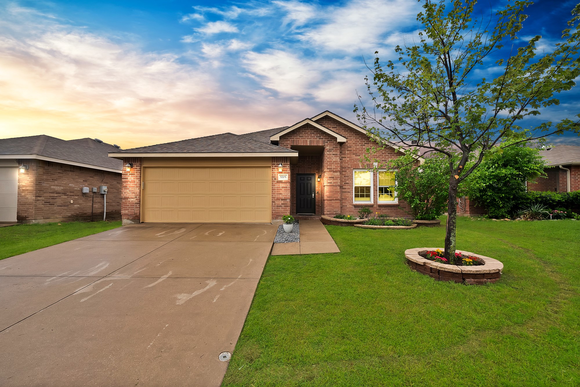5705 Talons Crest Circle