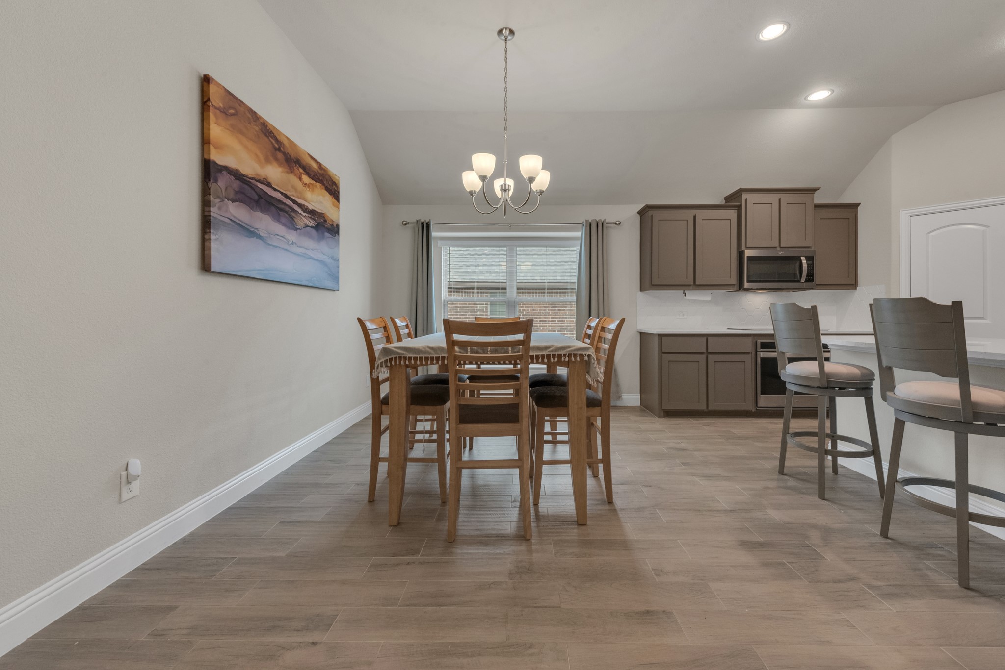 1418 Wagon Wheel Way