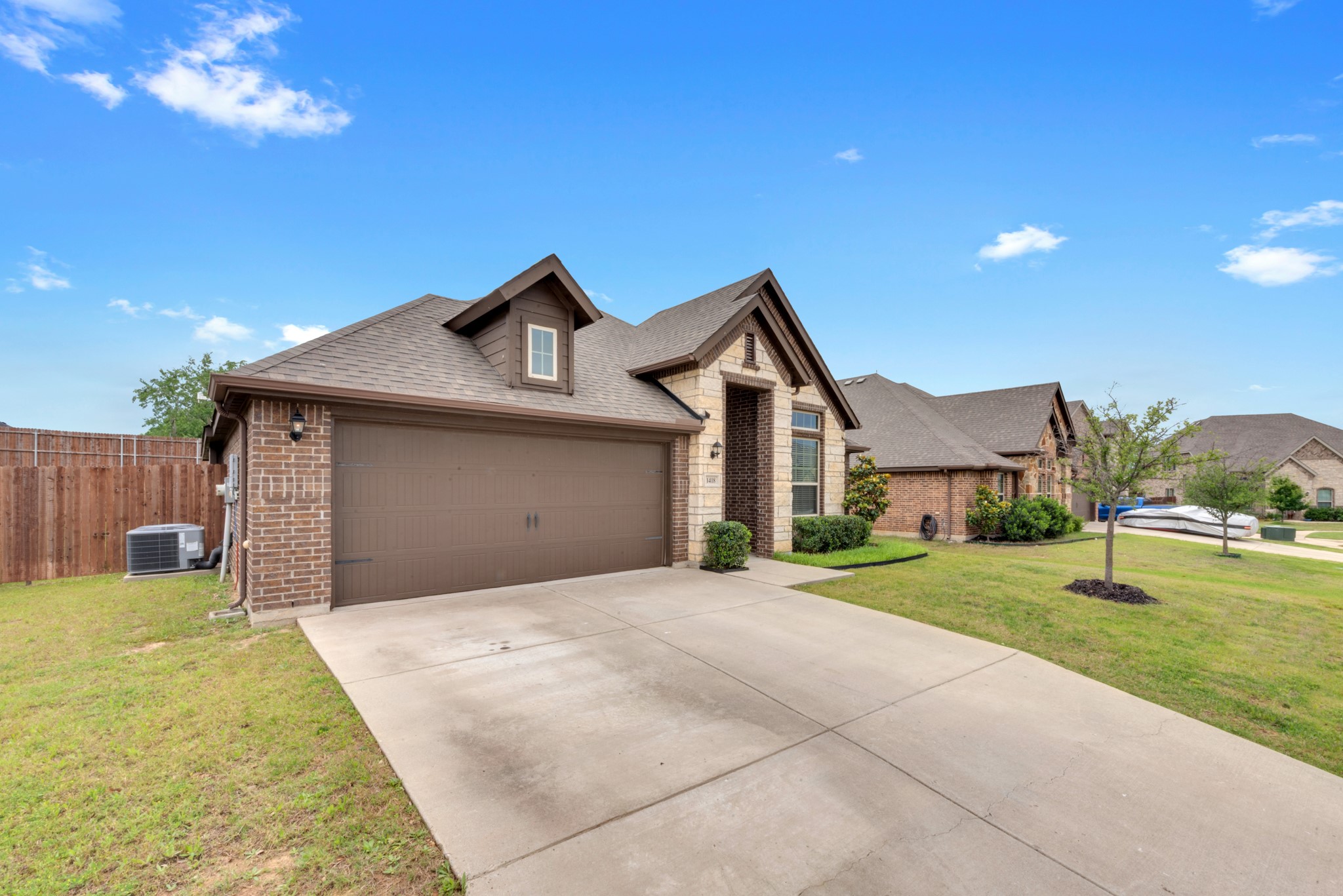 1418 Wagon Wheel Way
