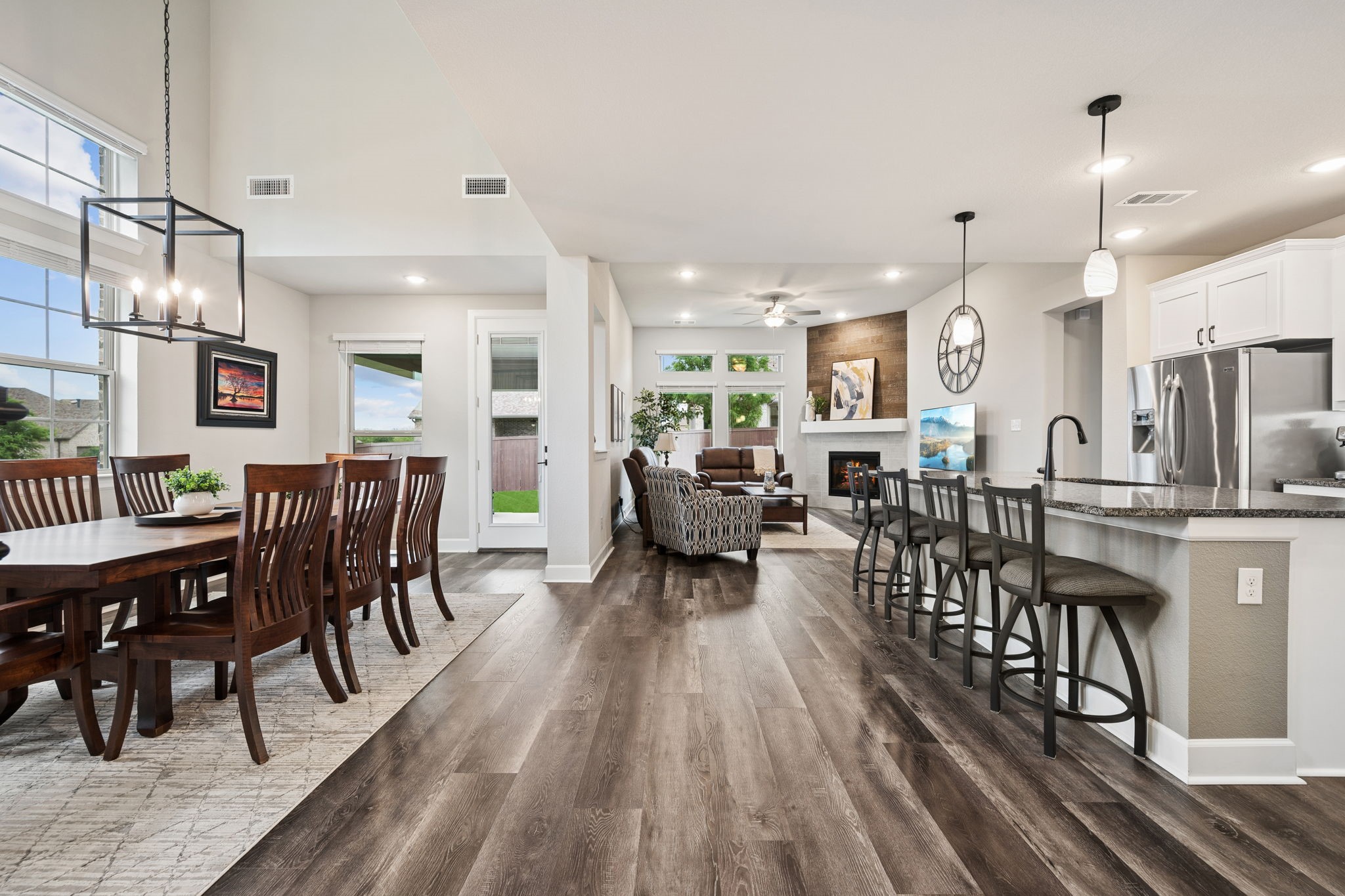 3936 Primrose Drive